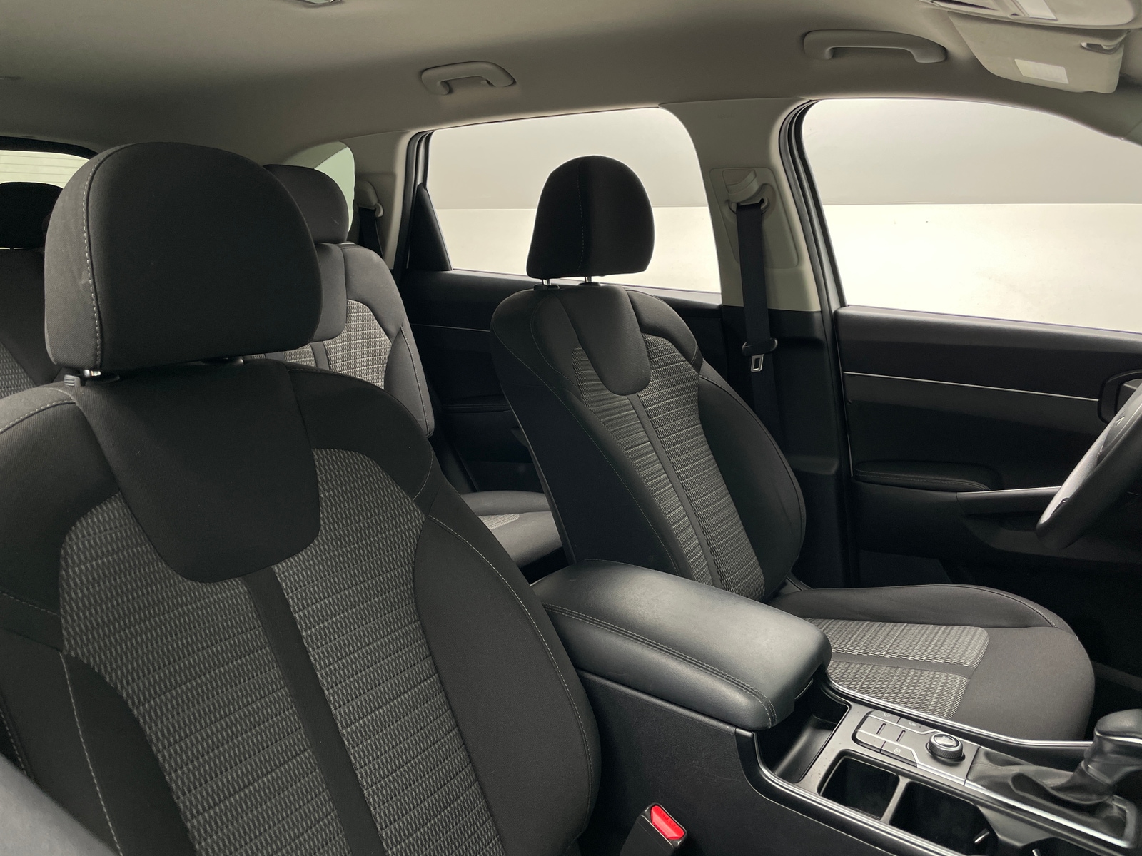 Thumbnail: 2023 Kia Sorento - 2