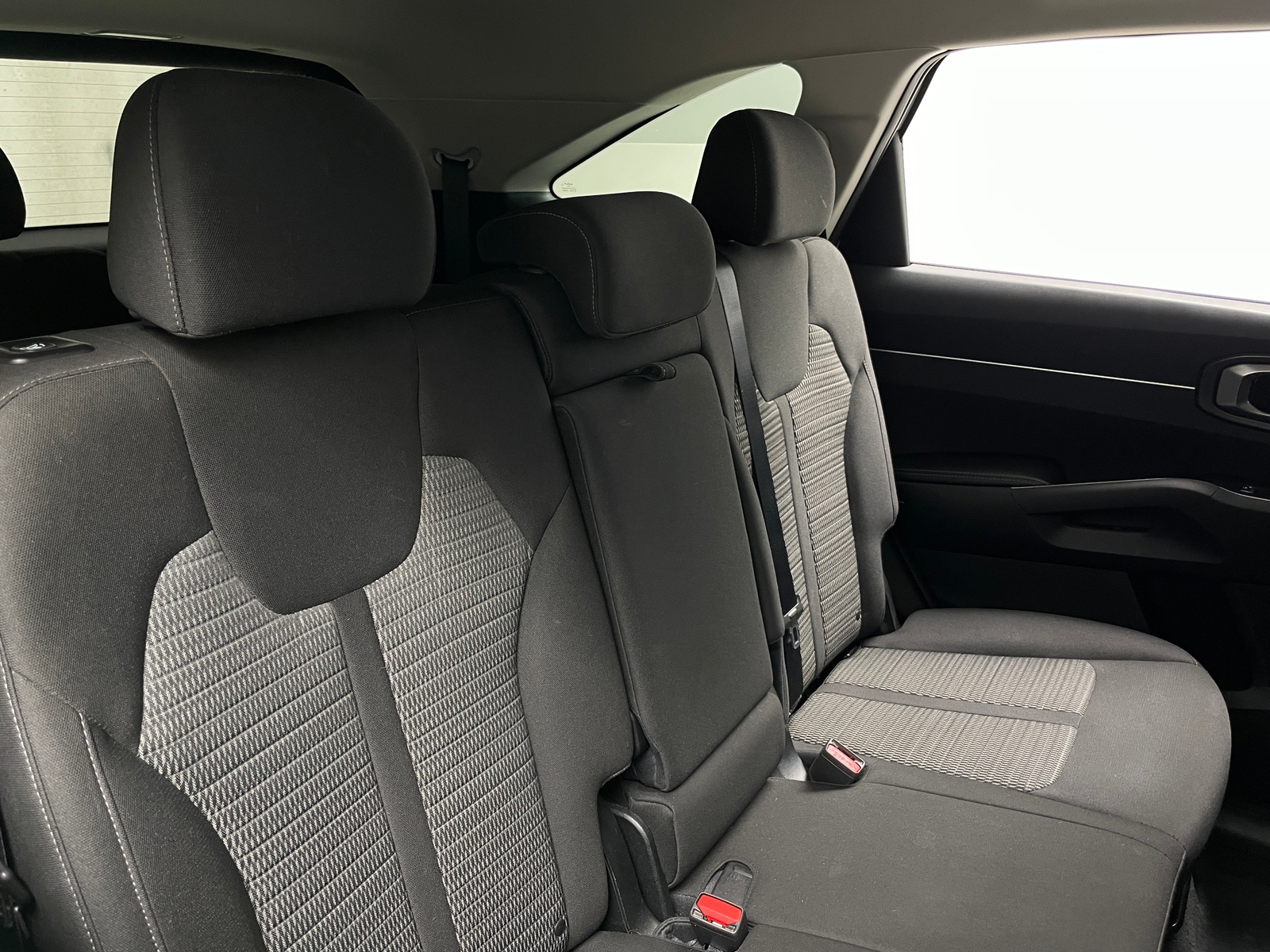 Thumbnail: 2023 Kia Sorento - 6