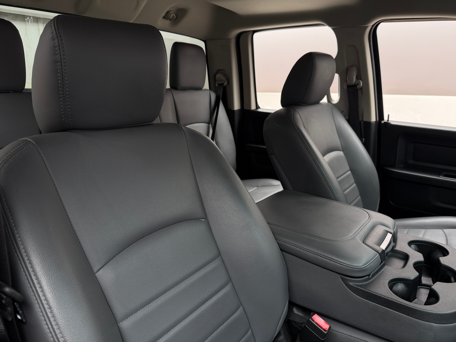 Thumbnail: 2019 RAM 1500 Classic - 2