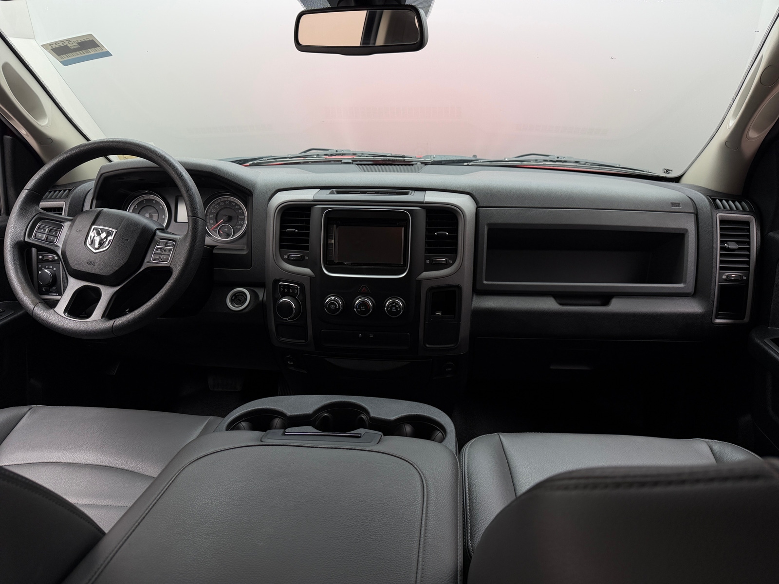 Thumbnail: 2019 RAM 1500 Classic - 3