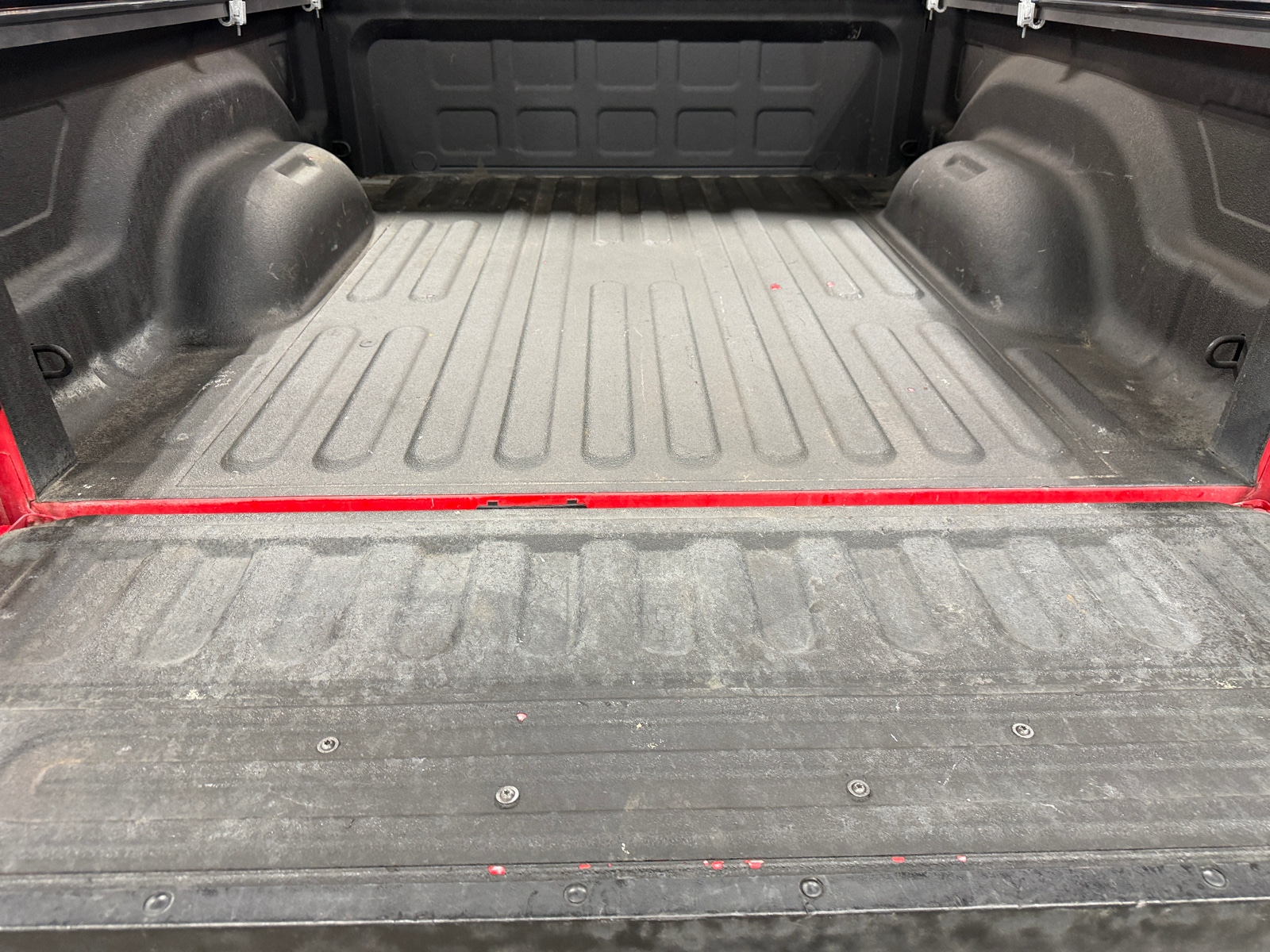 Thumbnail: 2019 RAM 1500 Classic - 7