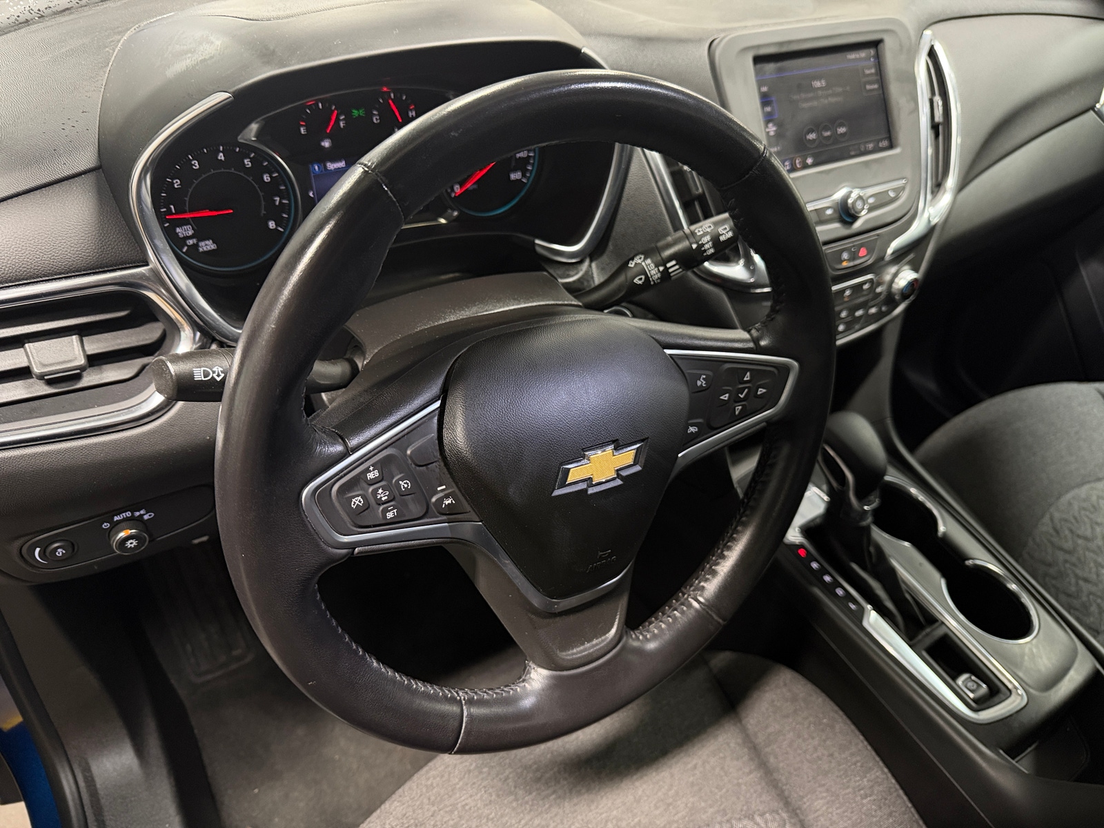 Thumbnail: 2022 Chevrolet Equinox - 5
