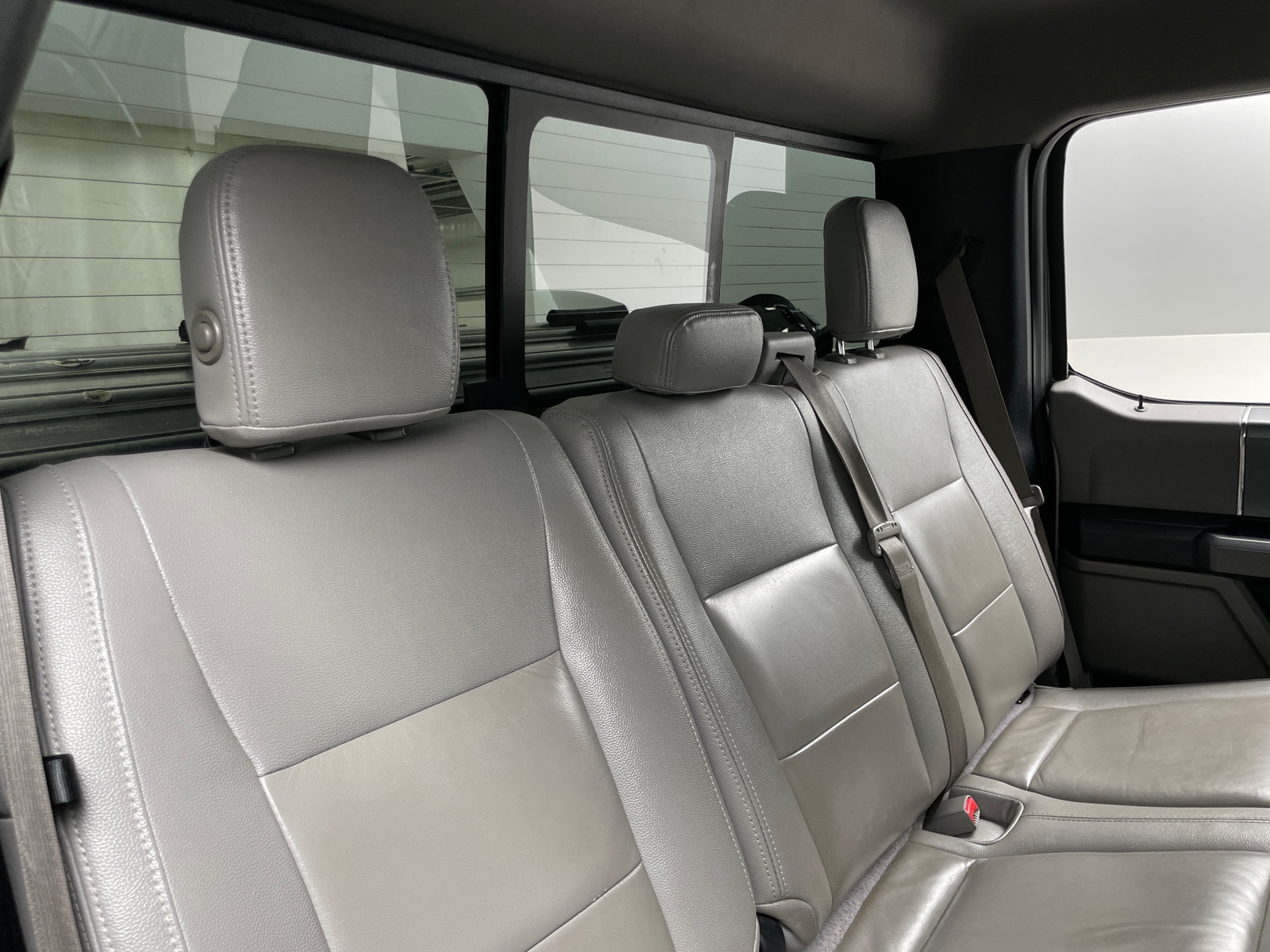 Thumbnail: 2017 Ford Econoline - 6