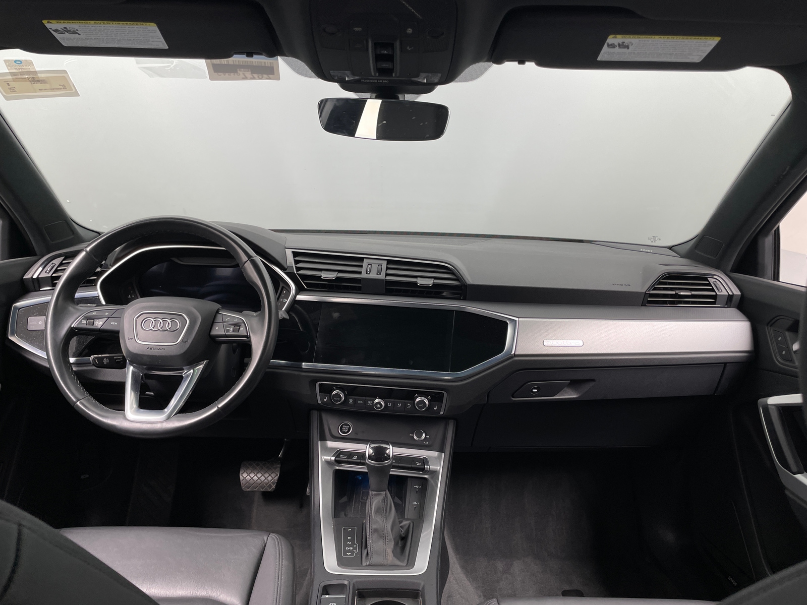 Thumbnail: 2023 Audi Q3 - 2