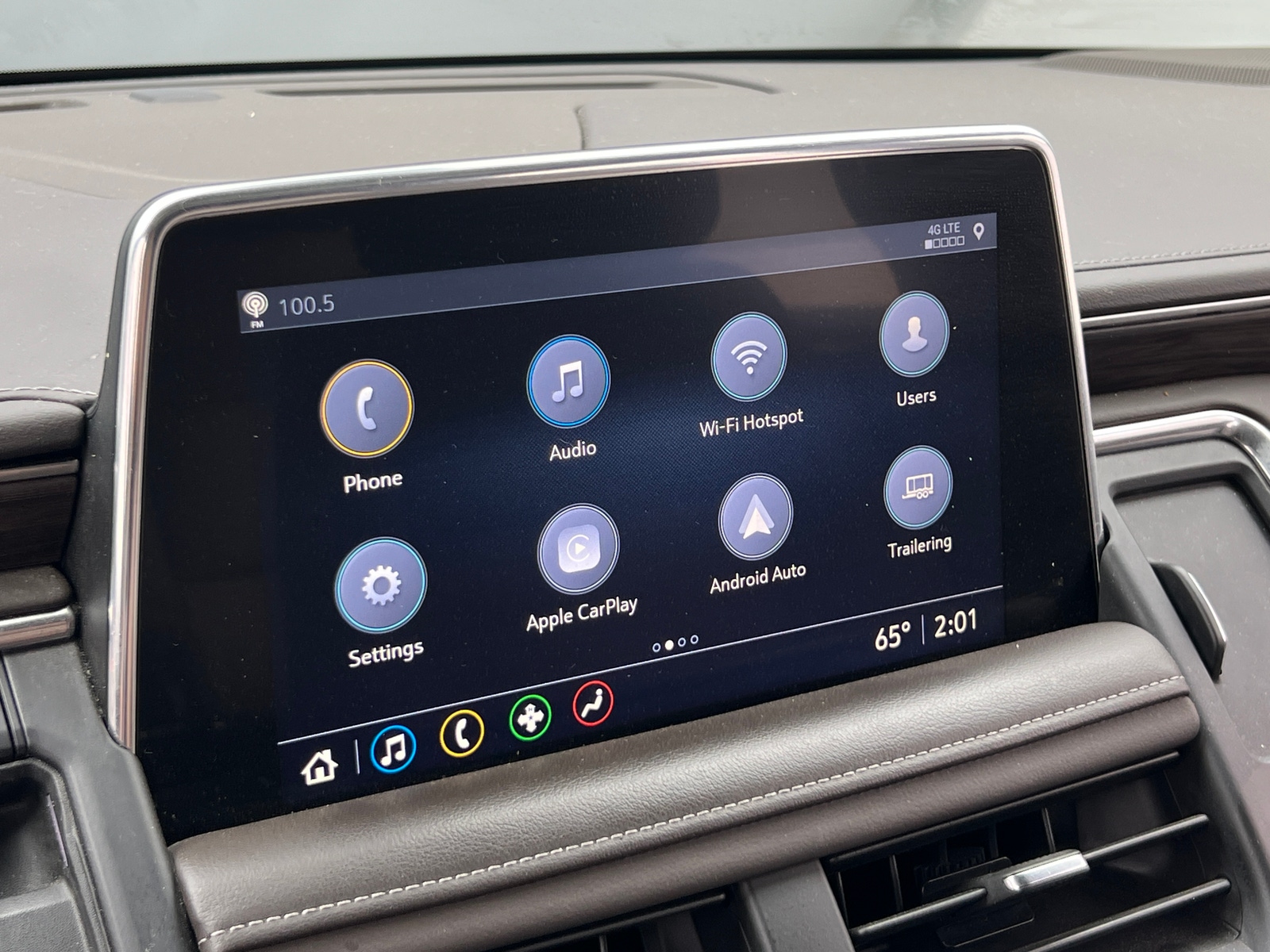 Thumbnail: 2021 Chevrolet Suburban - 3