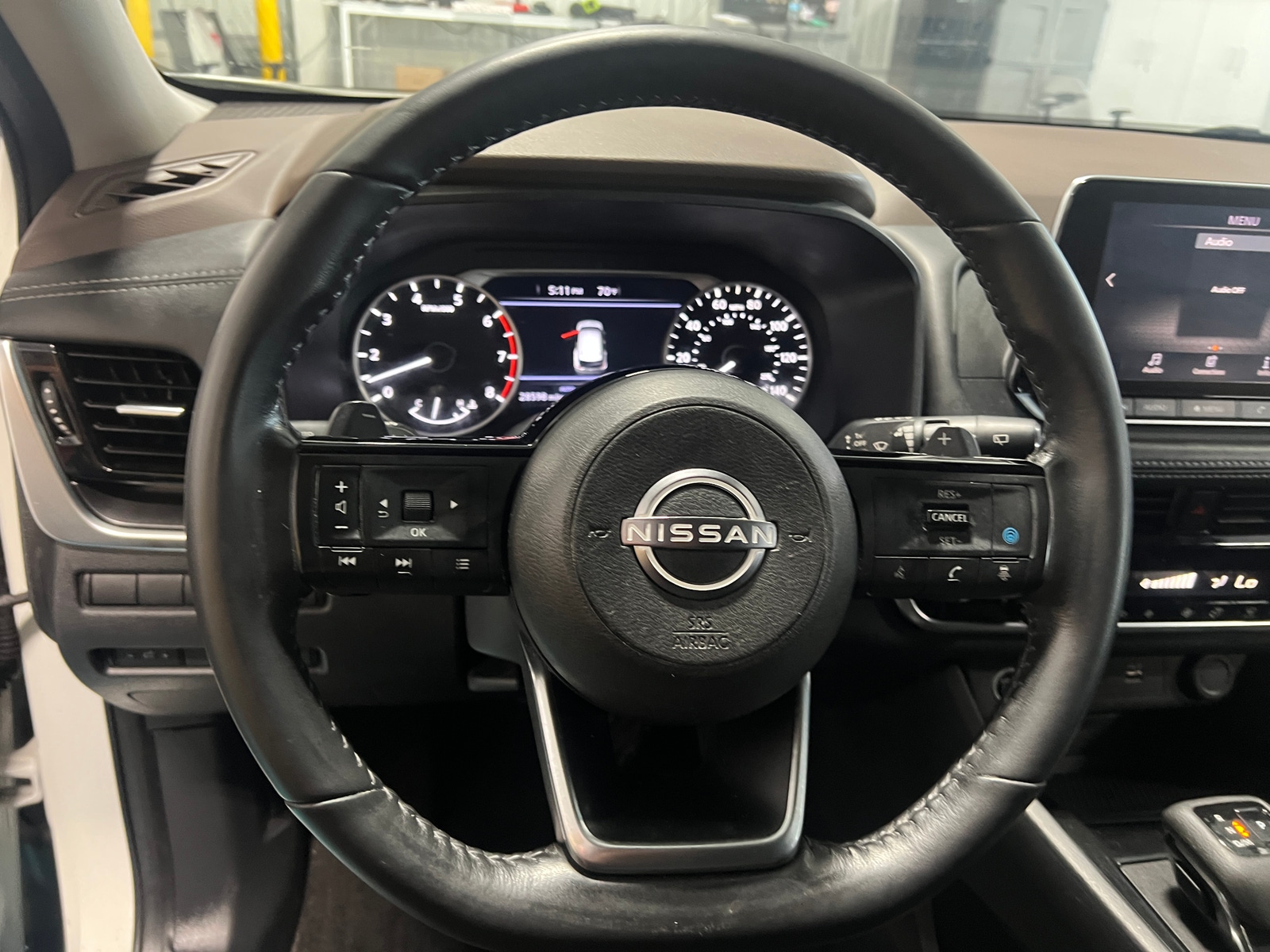 Thumbnail: 2023 Nissan Rogue - 4