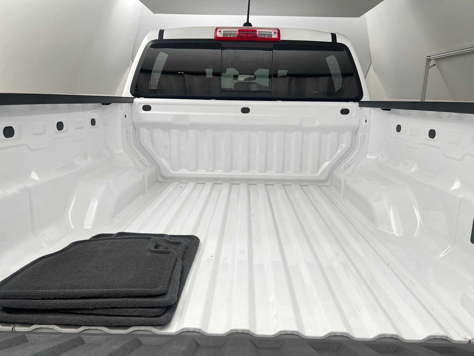 Thumbnail: 2026 Chevrolet Colorado - 7