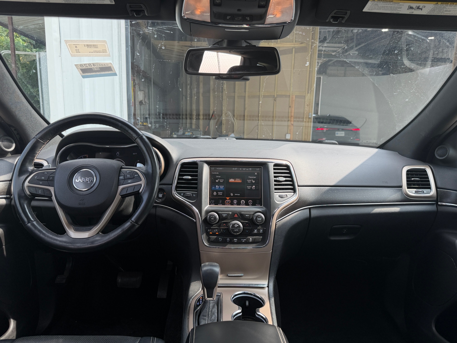 Thumbnail: 2016 Jeep Grand Cherokee - 2