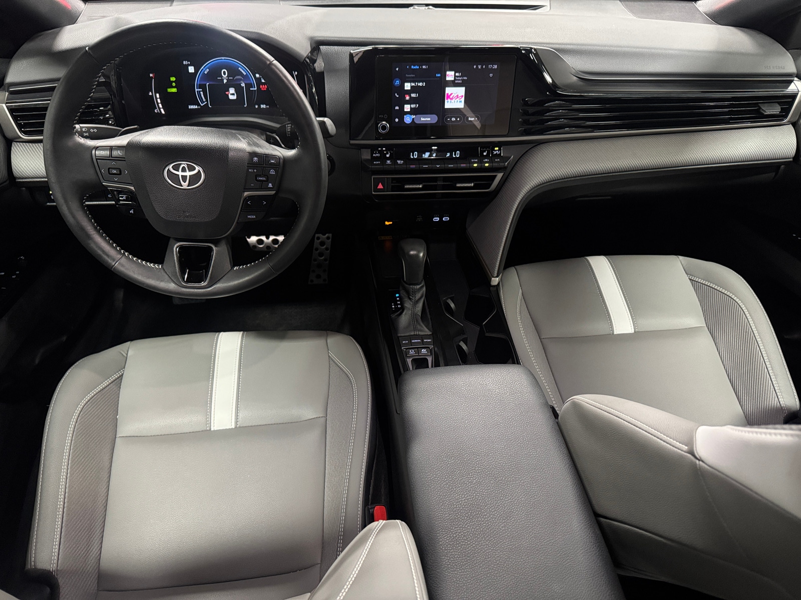 Thumbnail: 2025 Toyota Camry - 3
