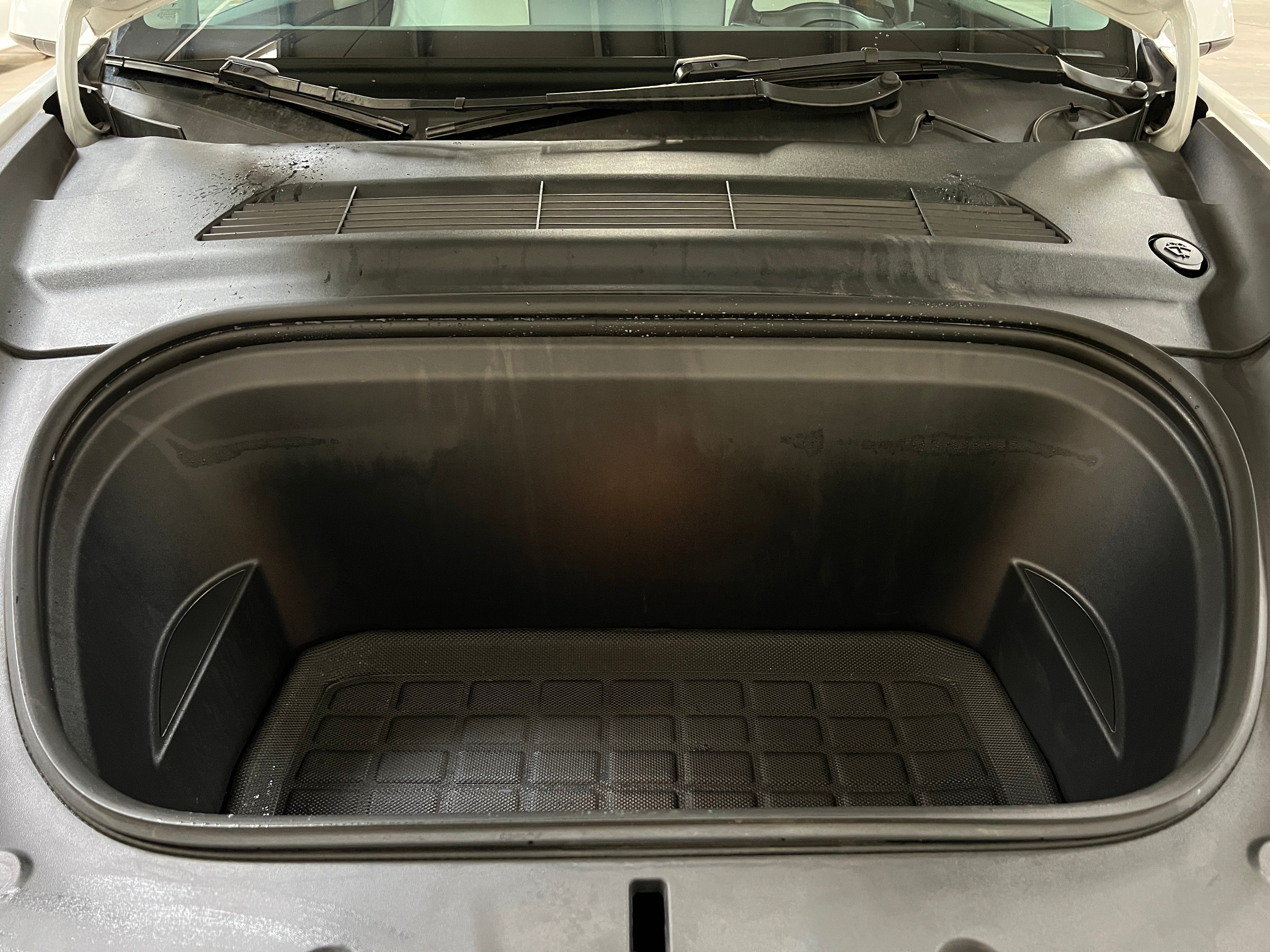Used 2022 Tesla Model Y Long Range with VIN 7SAYGDEE8NF552352 for sale in Auburn, WA