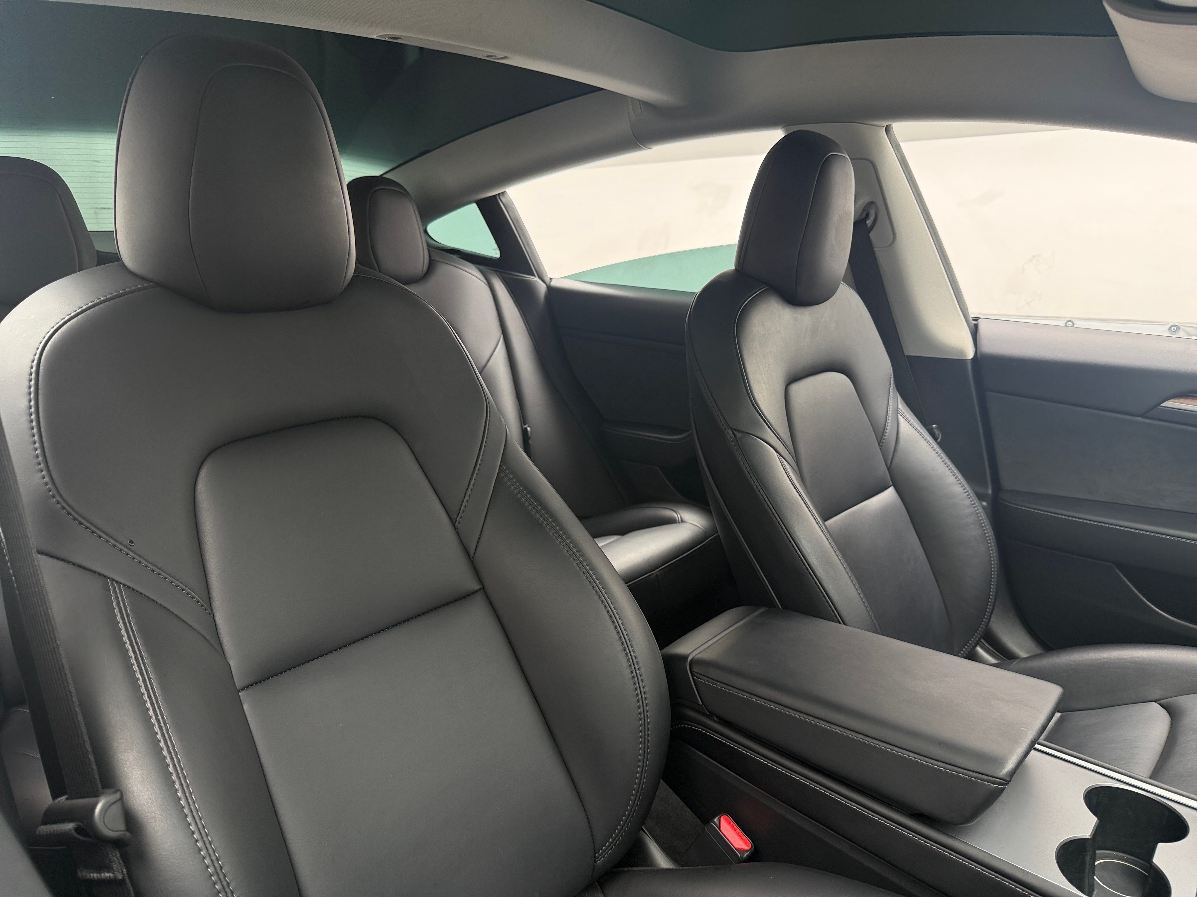 Used 2022 Tesla Model 3 Long Range with VIN 5YJ3E1EB7NF355061 for sale in Pewaukee, WI