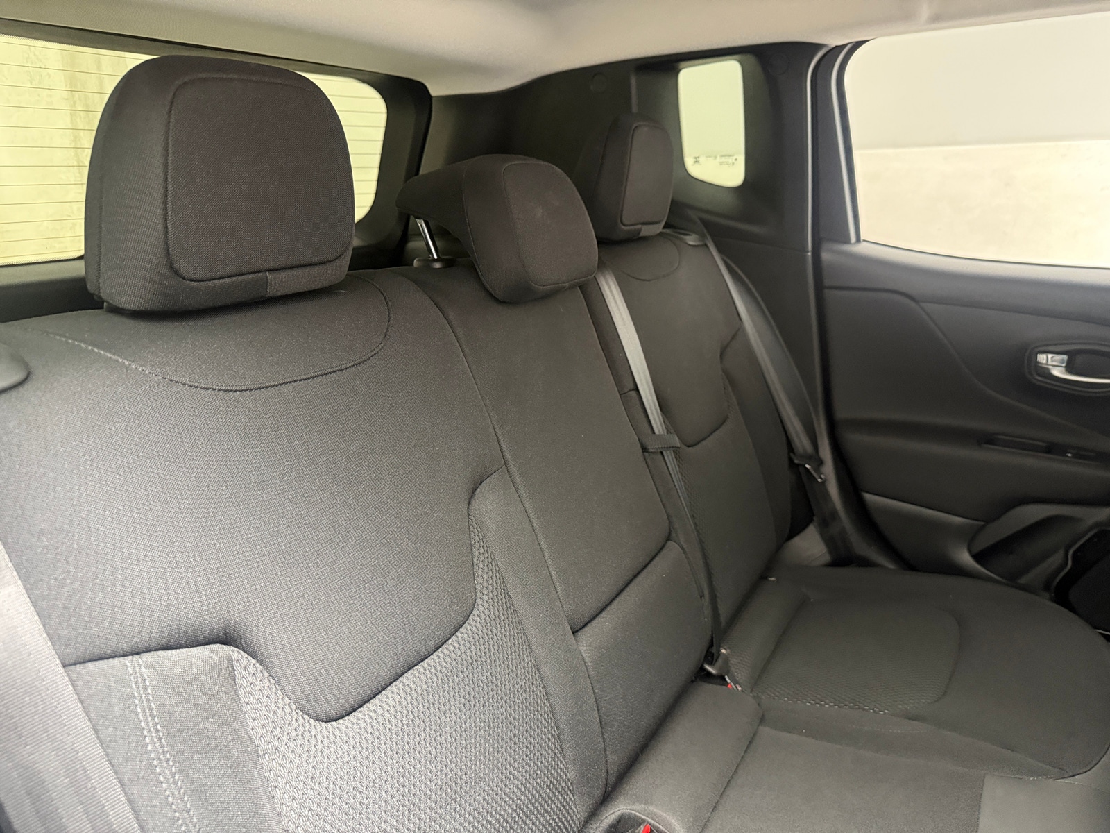 Thumbnail: 2019 Jeep Renegade - 6
