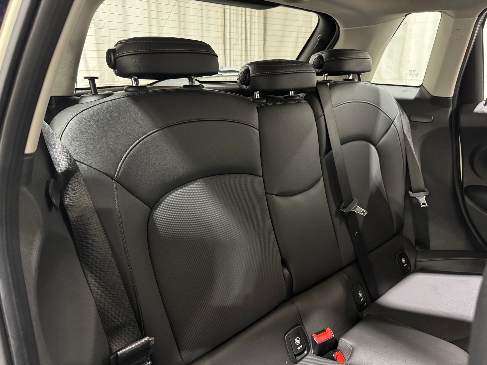 Thumbnail: 2020 MINI Cooper Hardtop - 5