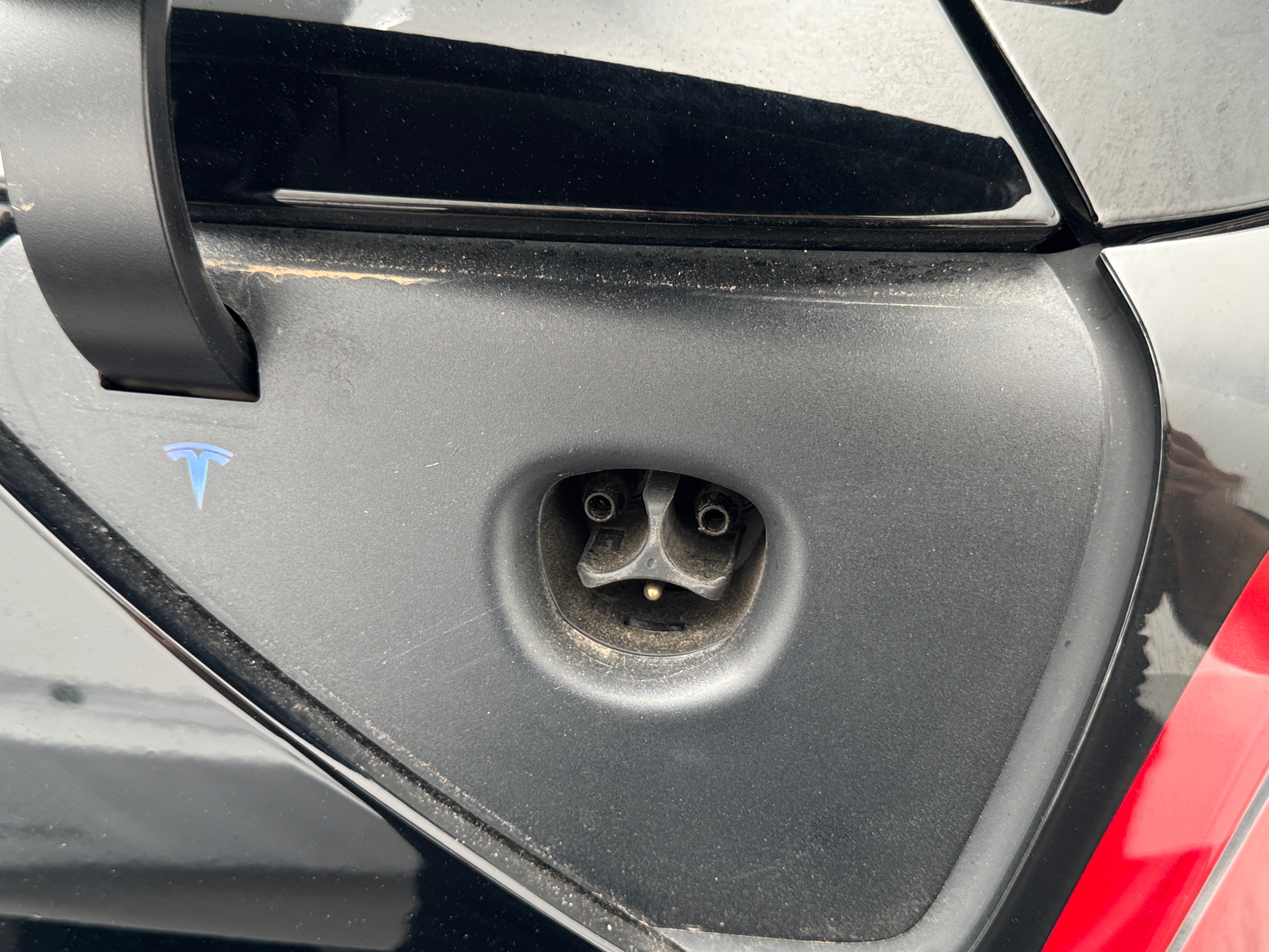 Used 2022 Tesla Model Y Long Range with VIN 7SAYGAEE0NF532580 for sale in Auburn, WA