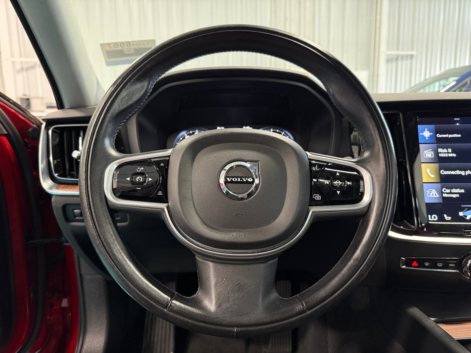 Thumbnail: 2019 Volvo S60 - 4