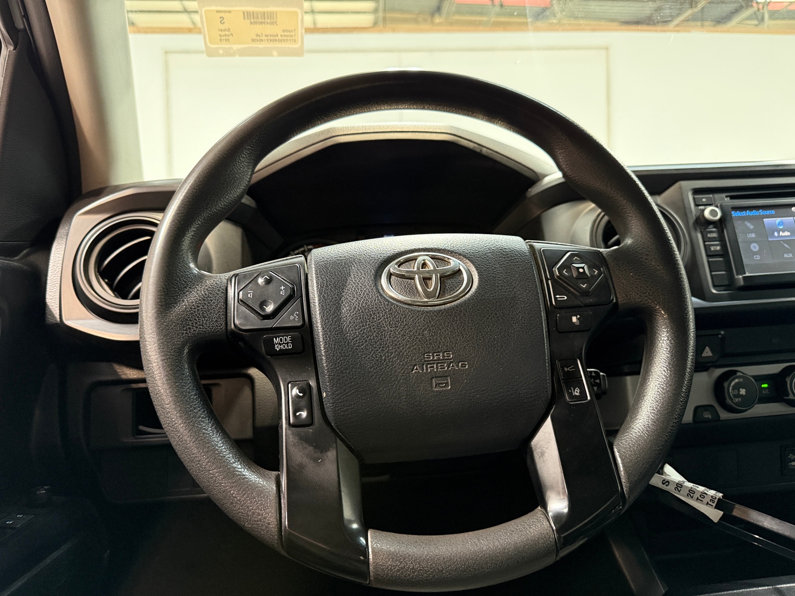 Thumbnail: 2019 Toyota Tacoma - 5