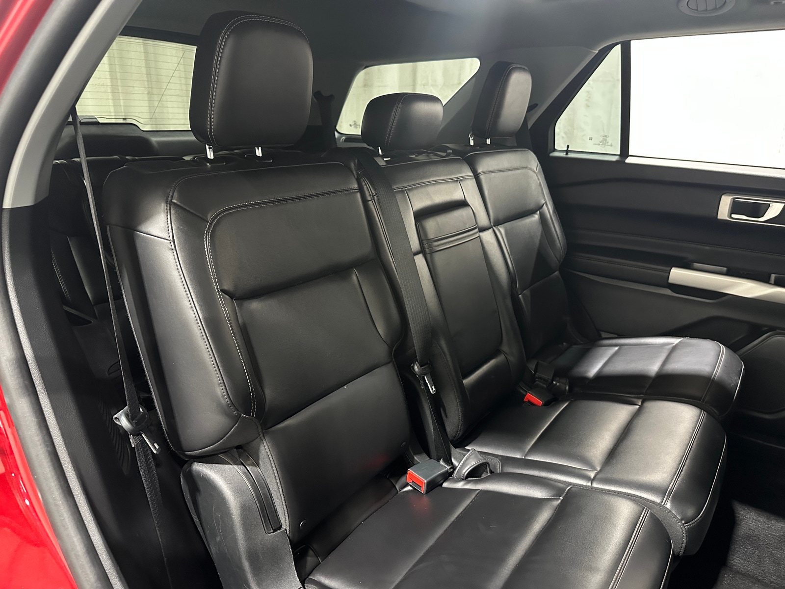 Thumbnail: 2021 Ford Explorer - 5