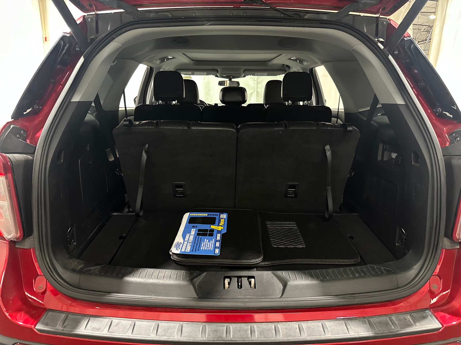 Thumbnail: 2021 Ford Explorer - 6