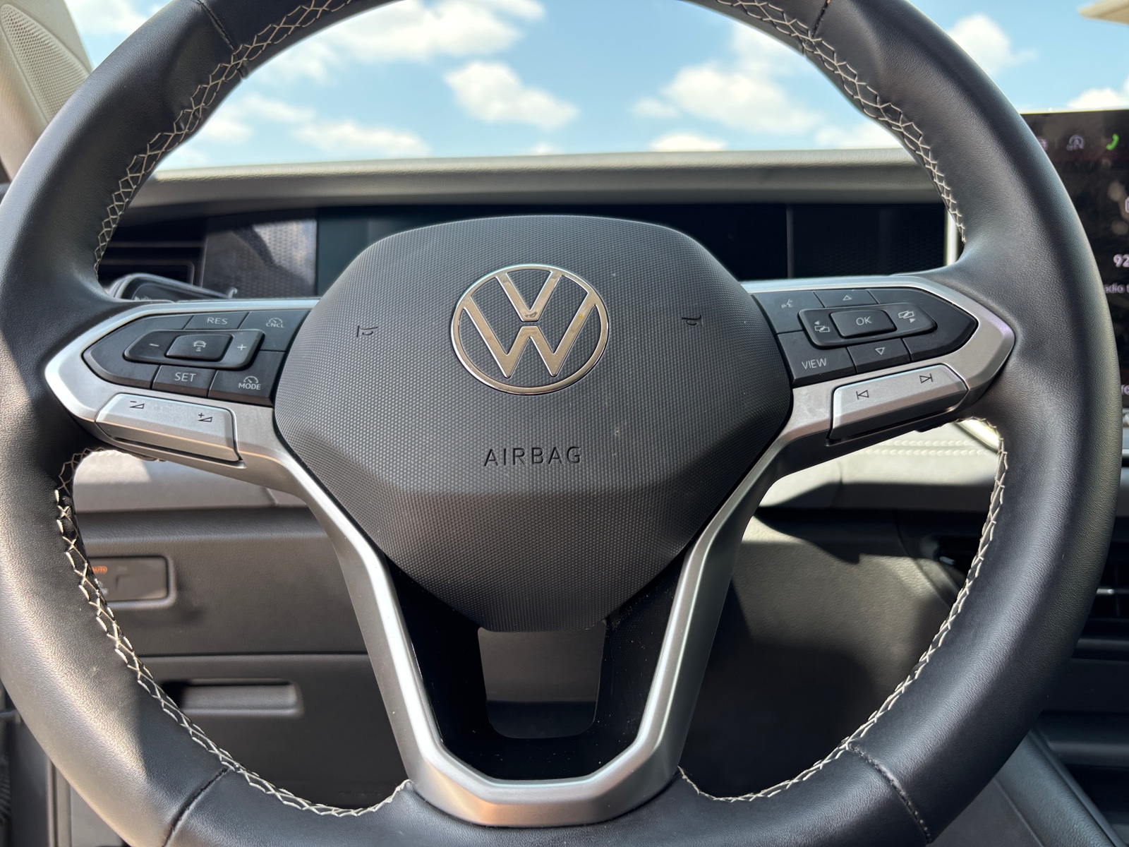 Thumbnail: 2026 Volkswagen Tiguan - 4