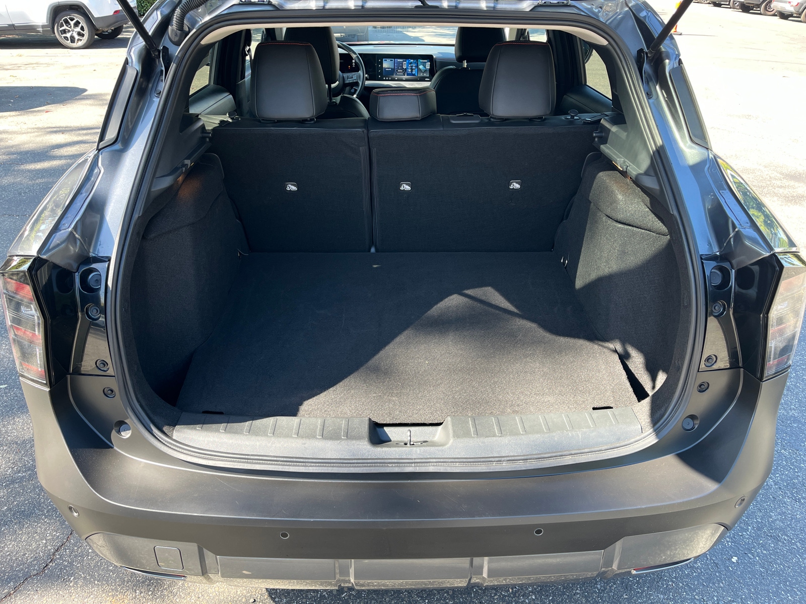 Thumbnail: 2026 Nissan Kicks - 6