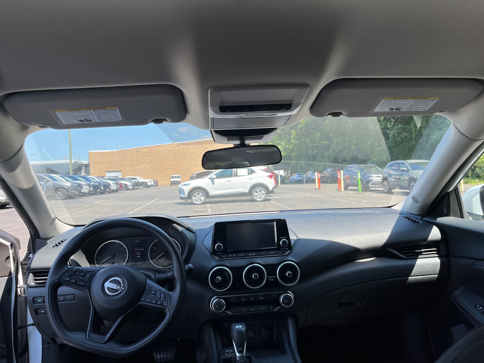 Thumbnail: 2025 Nissan Sentra - 3
