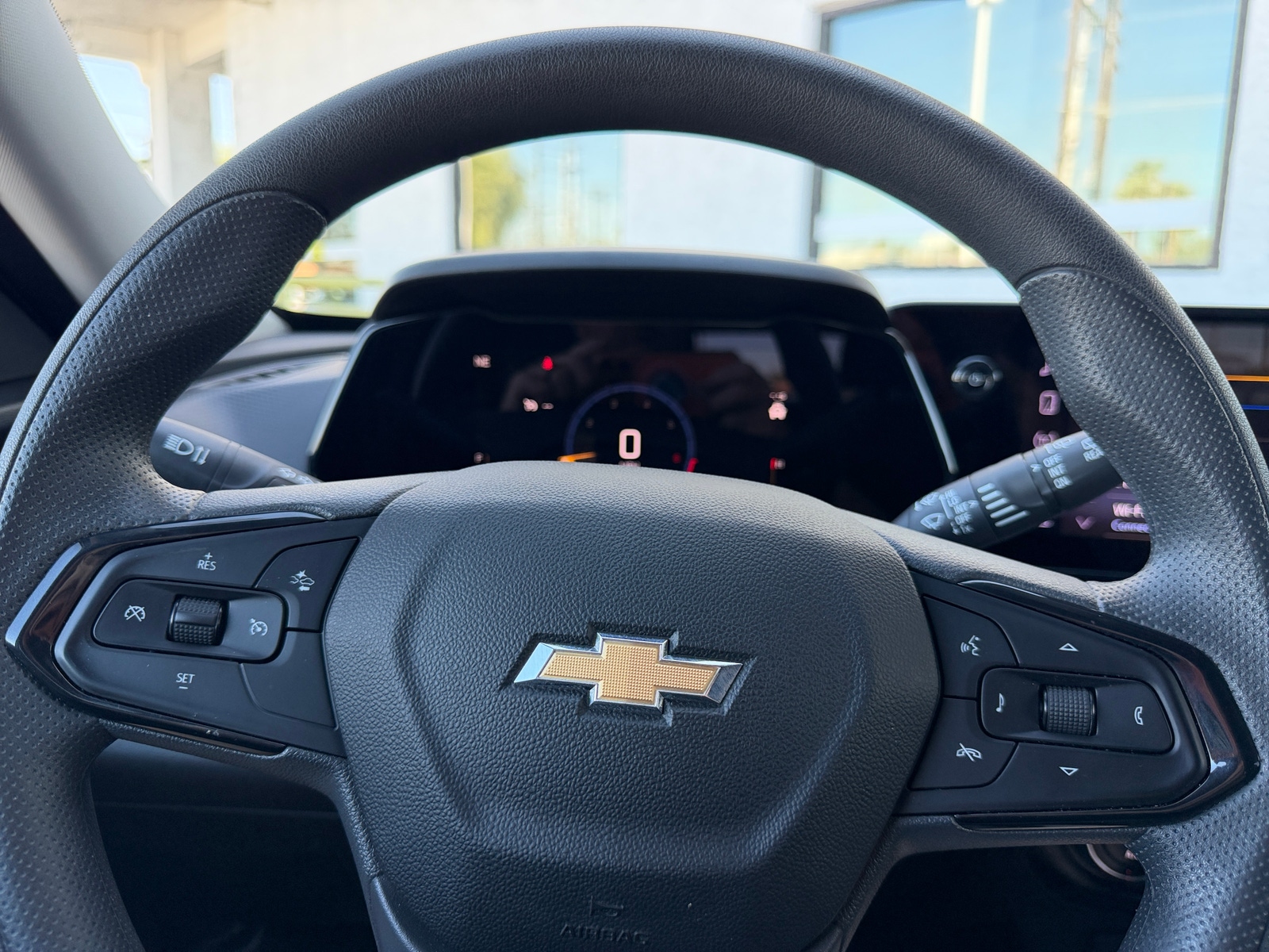 Thumbnail: 2025 Chevrolet Trax - 5