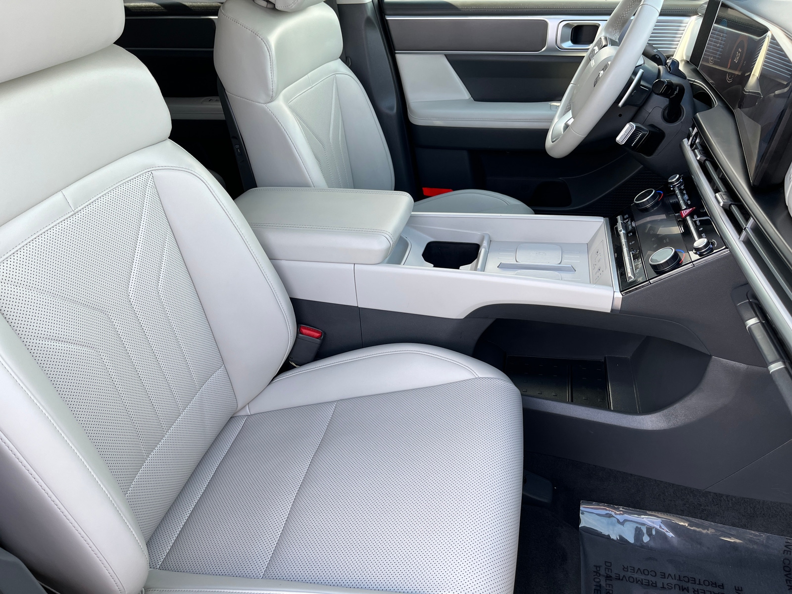 Thumbnail: 2025 Hyundai Santa Fe - 2