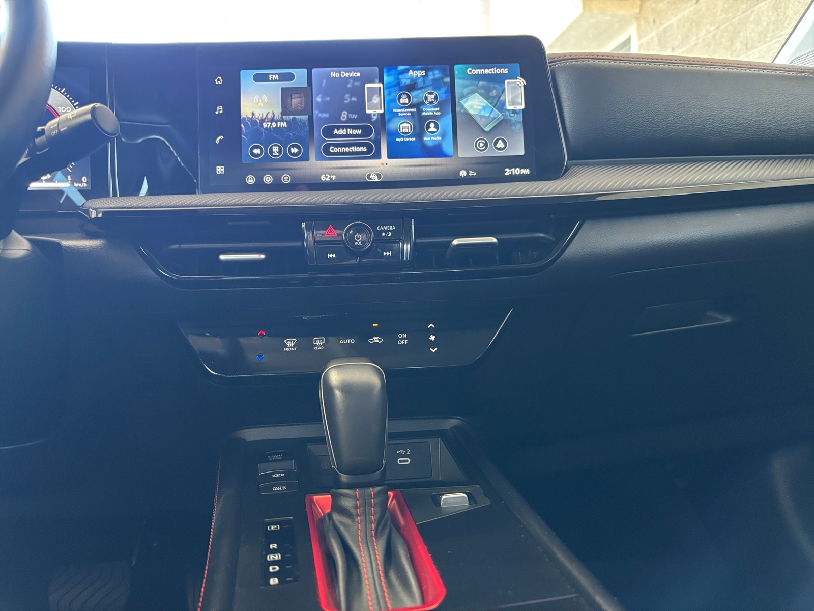 Thumbnail: 2026 Nissan Kicks - 4