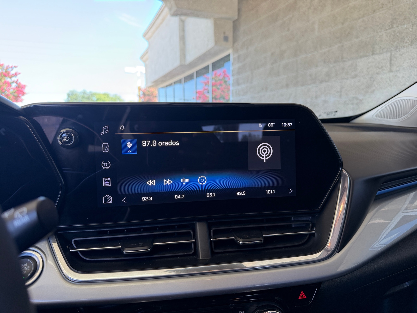 Thumbnail: 2025 Chevrolet Trax - 4