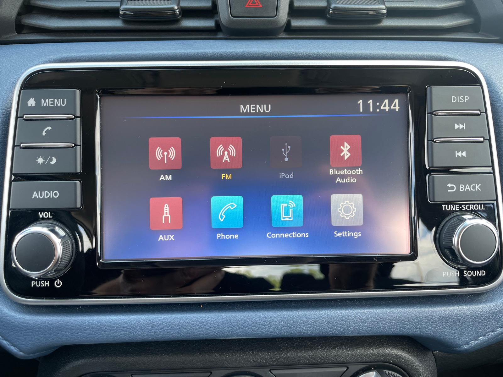 Thumbnail: 2025 Nissan Versa - 4