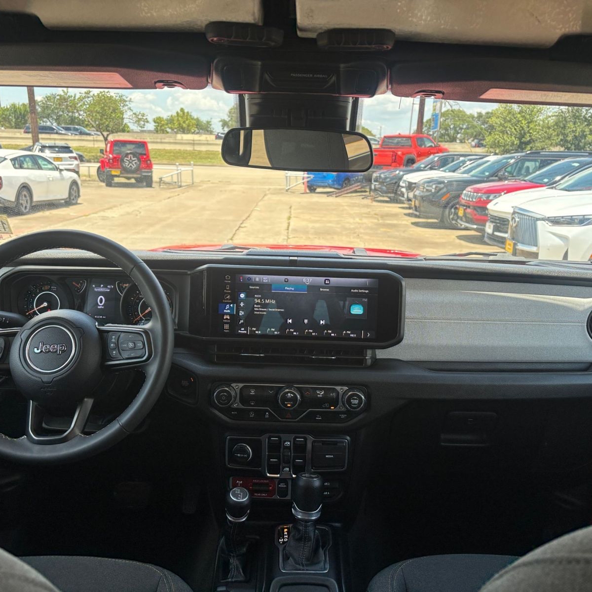 Thumbnail: 2025 Jeep Wrangler - 3