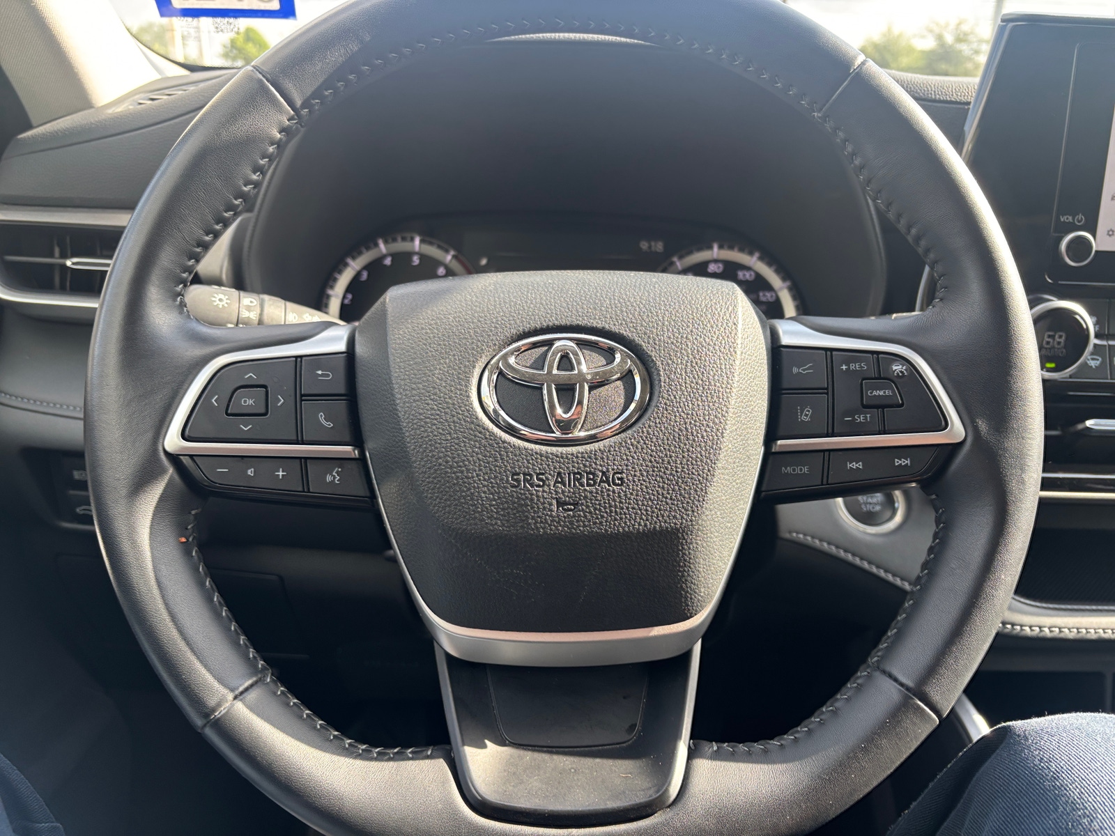 Thumbnail: 2025 Toyota Highlander - 5