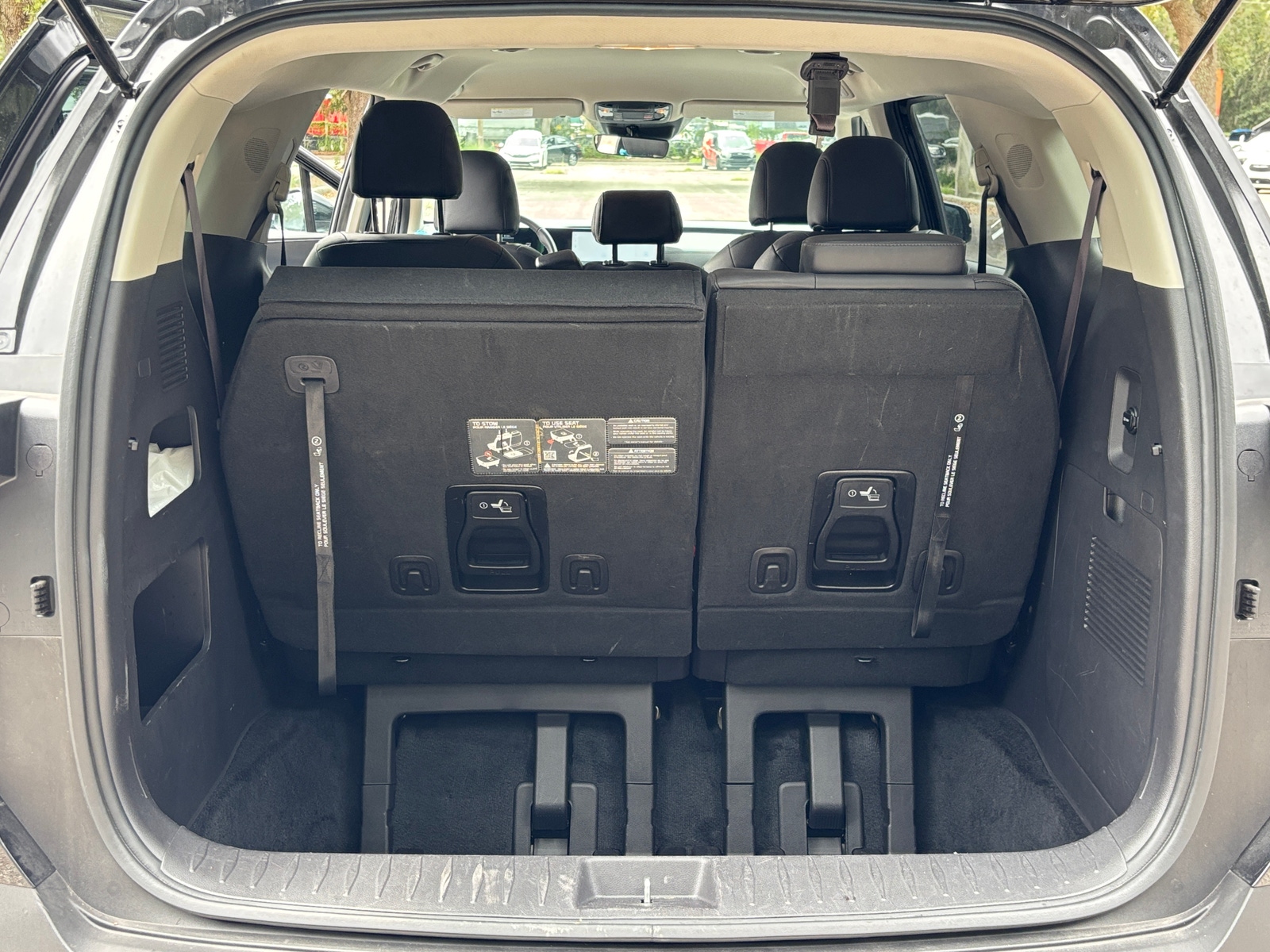 Thumbnail: 2026 Kia Carnival - 7