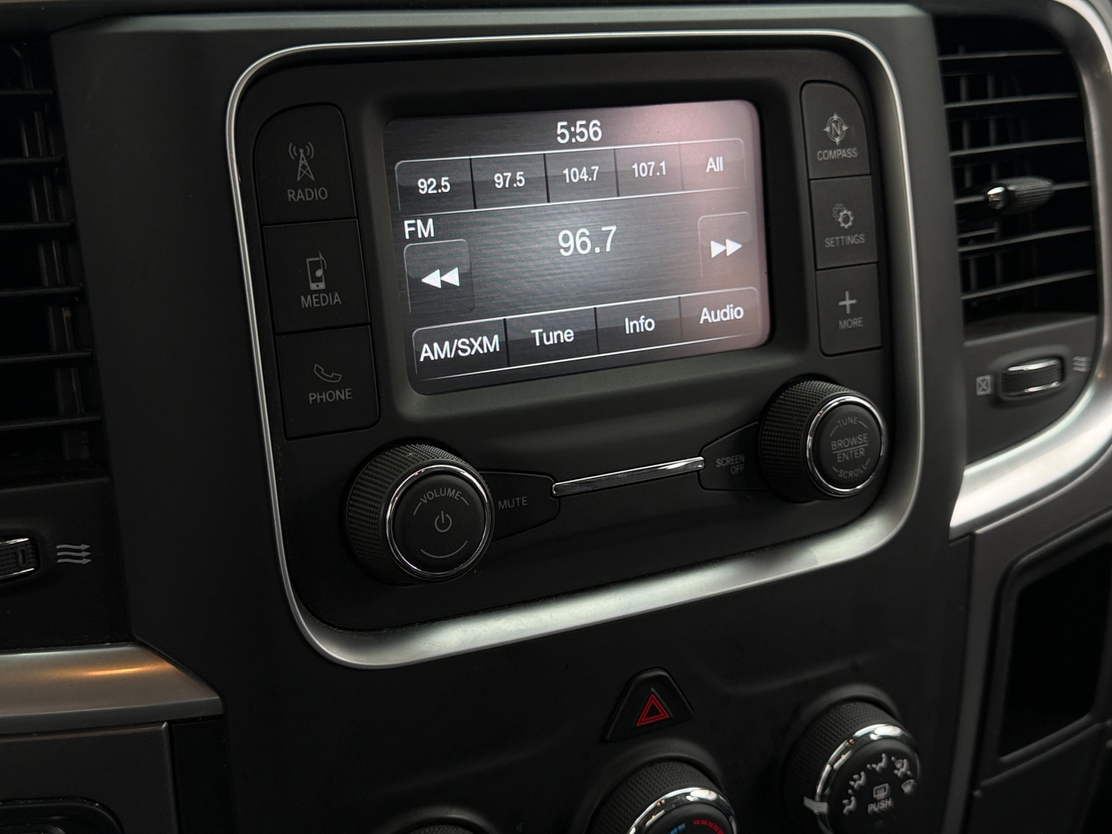 Thumbnail: 2024 RAM 1500 Classic - 4