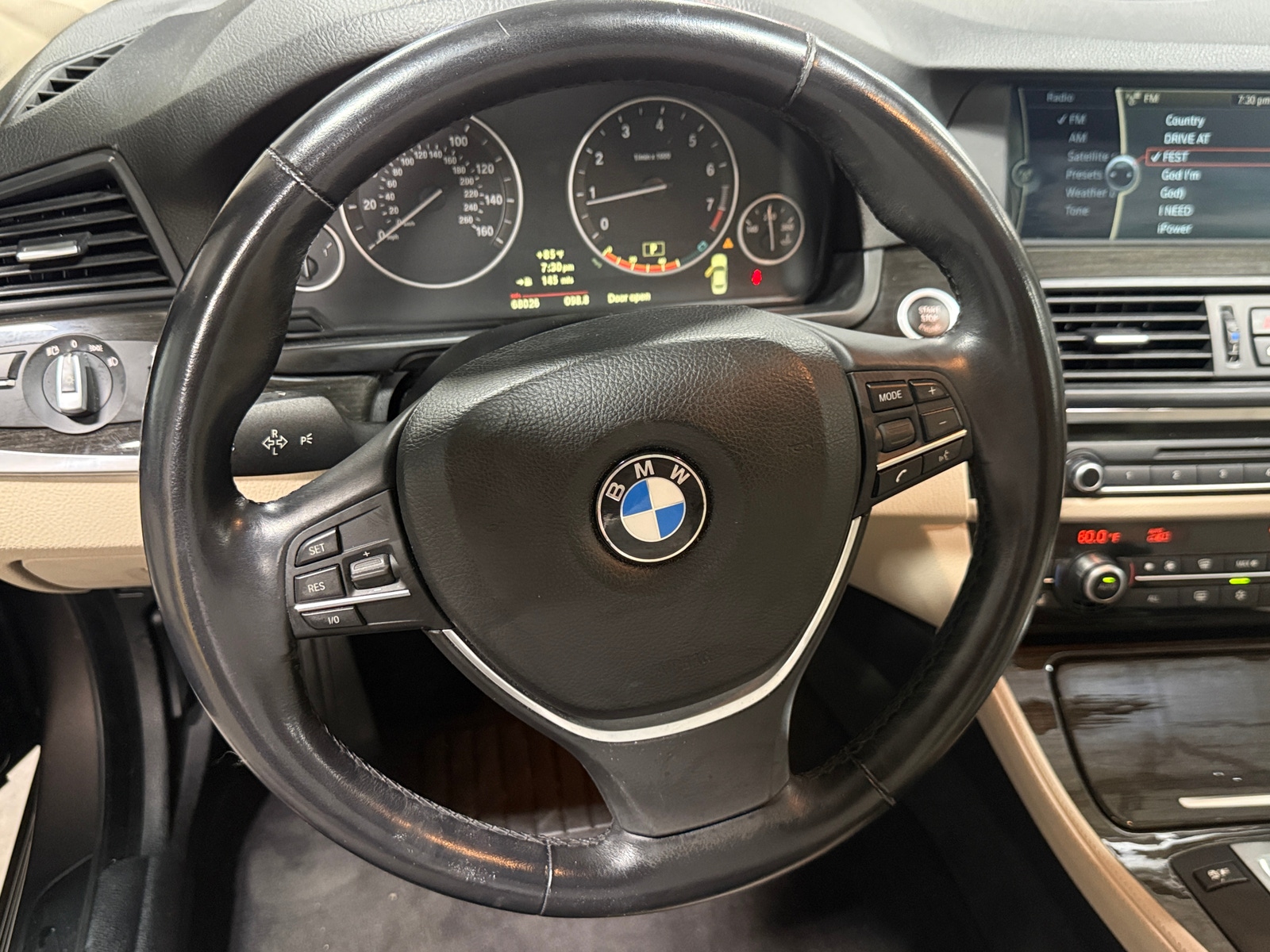 Thumbnail: 2011 BMW 5 Series - 4