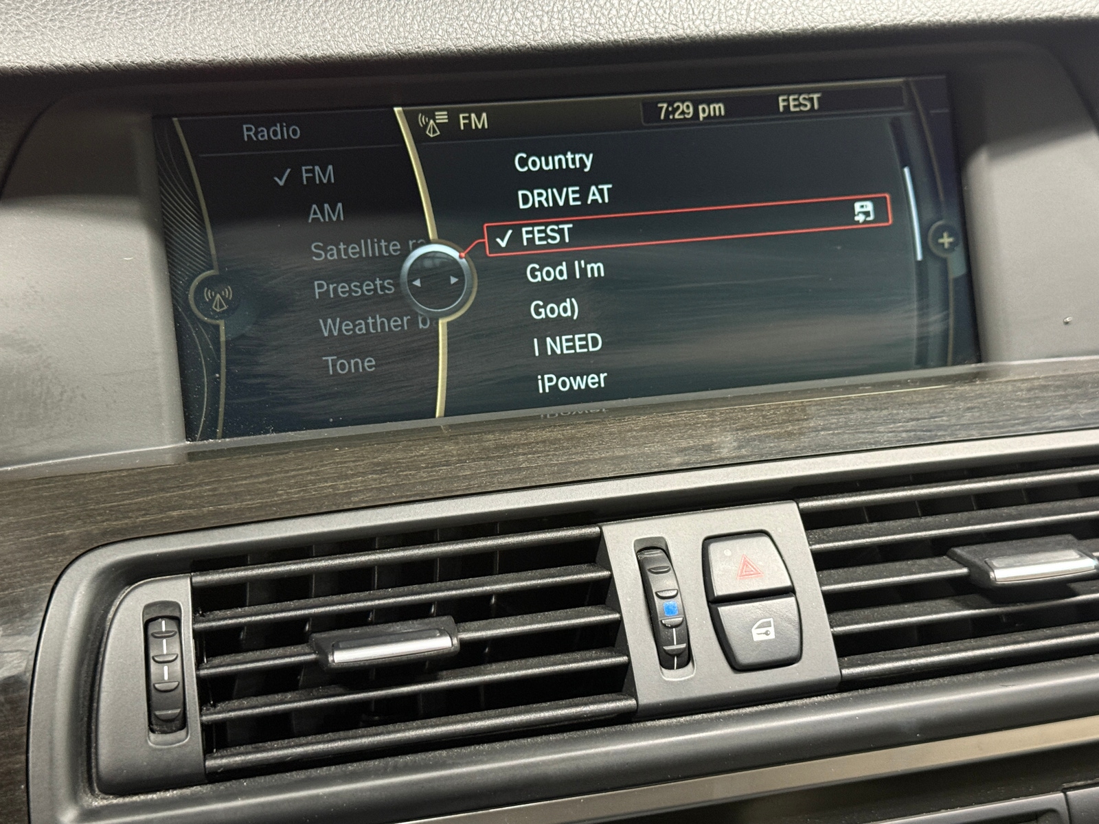 Thumbnail: 2011 BMW 5 Series - 3