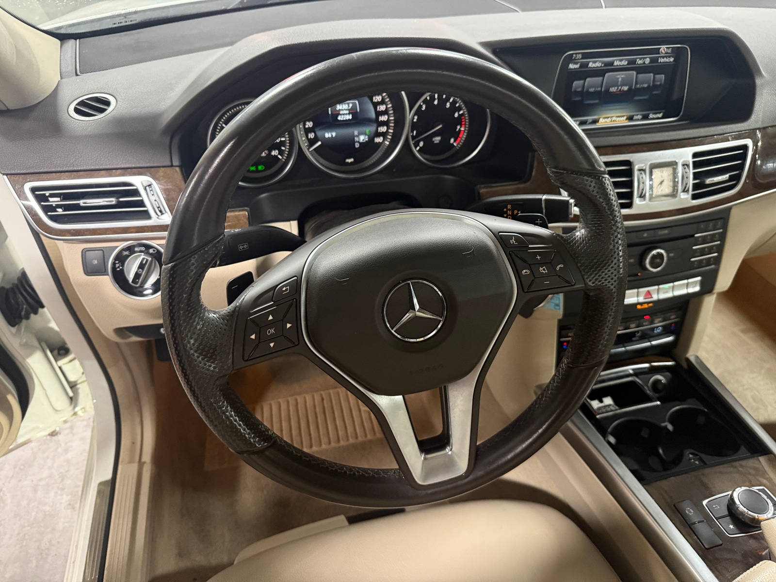 Thumbnail: 2016 Mercedes-Benz E-Class - 4