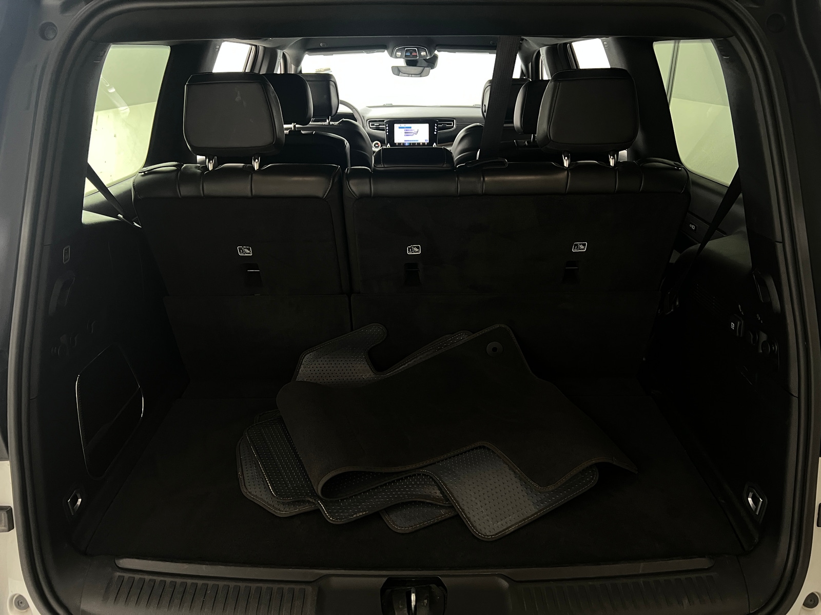 Thumbnail: 2024 Jeep Wagoneer - 6