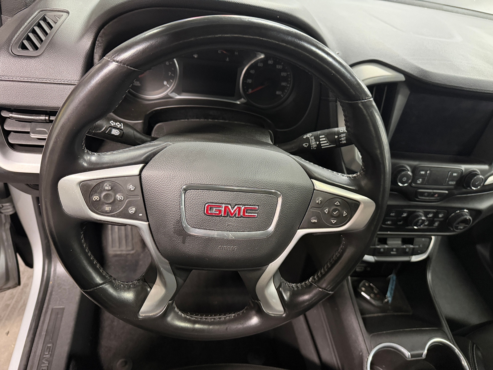 Thumbnail: 2022 GMC Terrain - 4