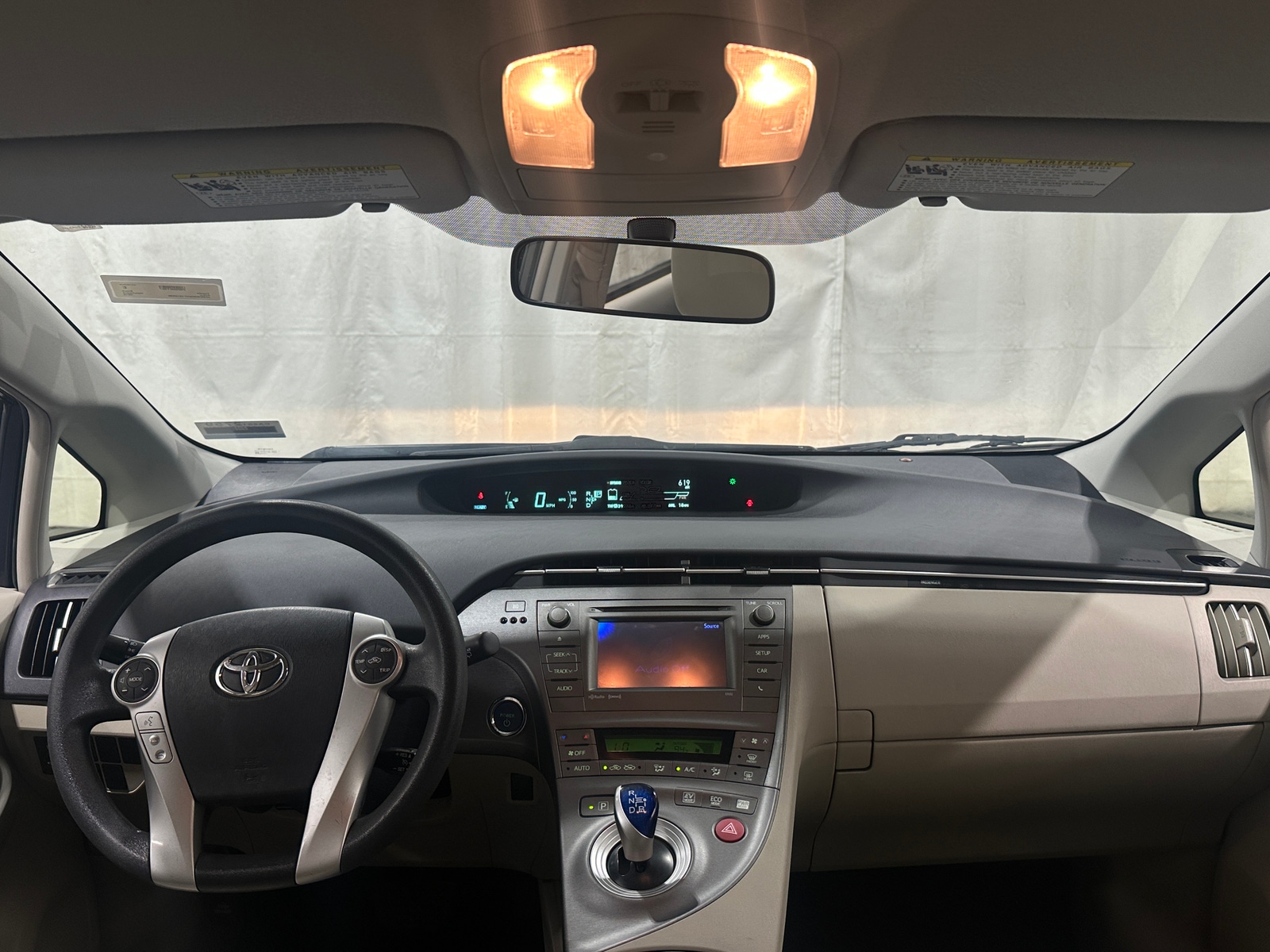 Thumbnail: 2015 Toyota Prius - 3