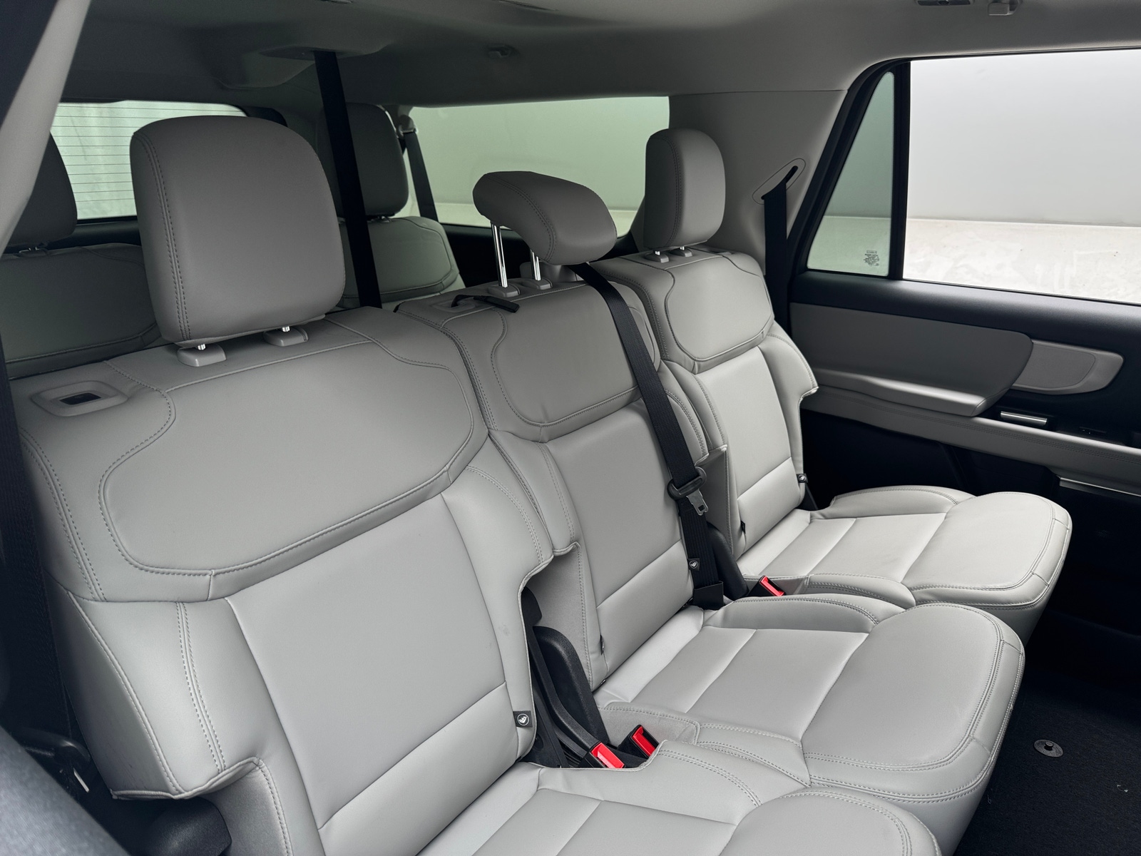 Thumbnail: 2026 Ford Expedition MAX - 5