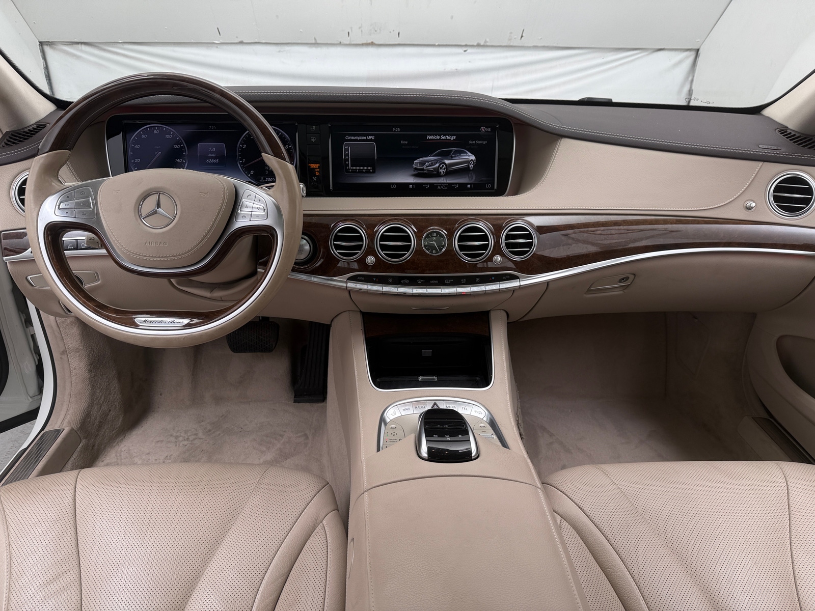 Thumbnail: 2015 Mercedes-Benz S-Class - 2