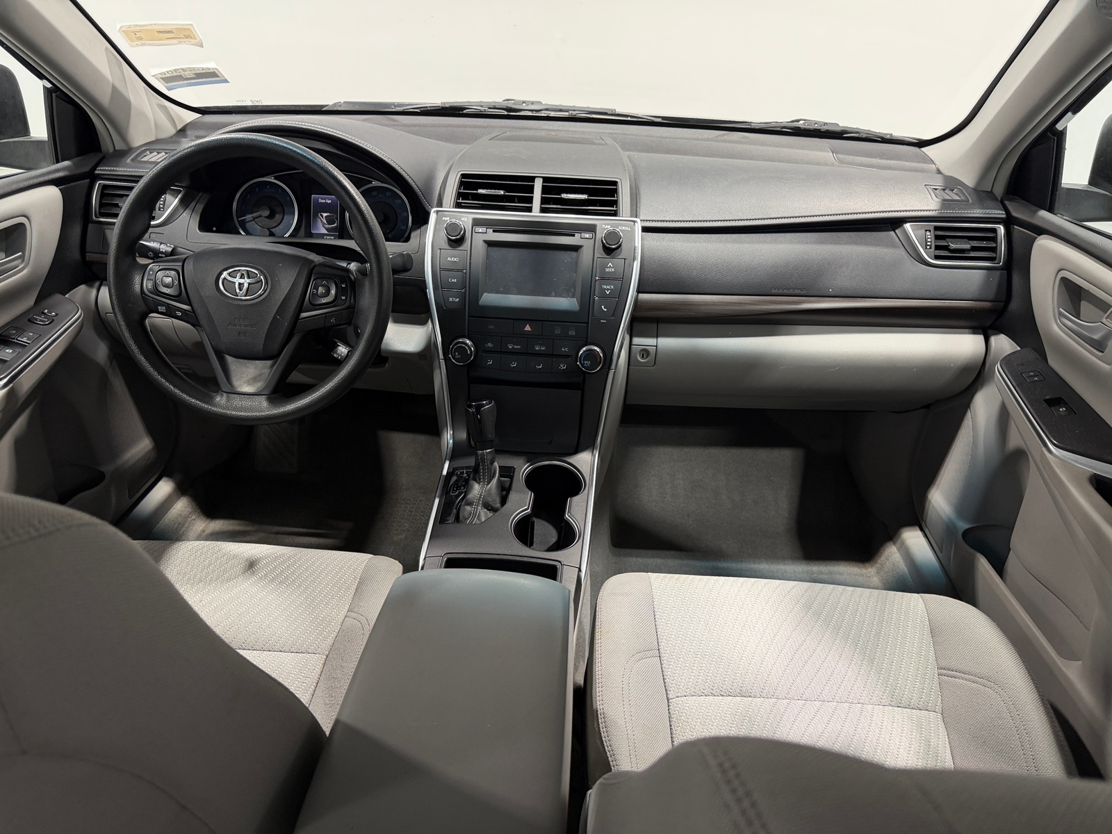 Thumbnail: 2017 Toyota Camry - 3