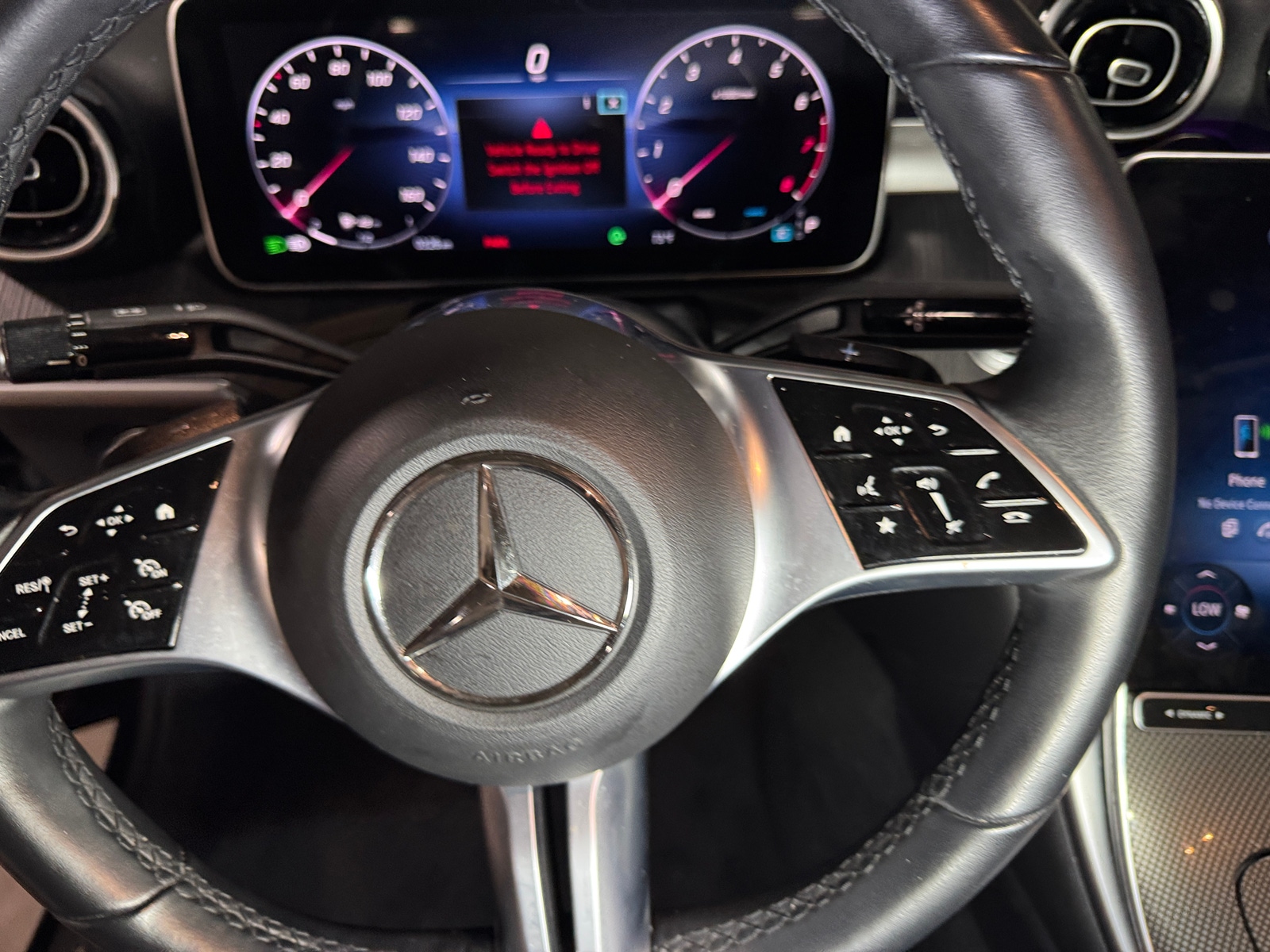 Thumbnail: 2023 Mercedes-Benz C-Class - 4