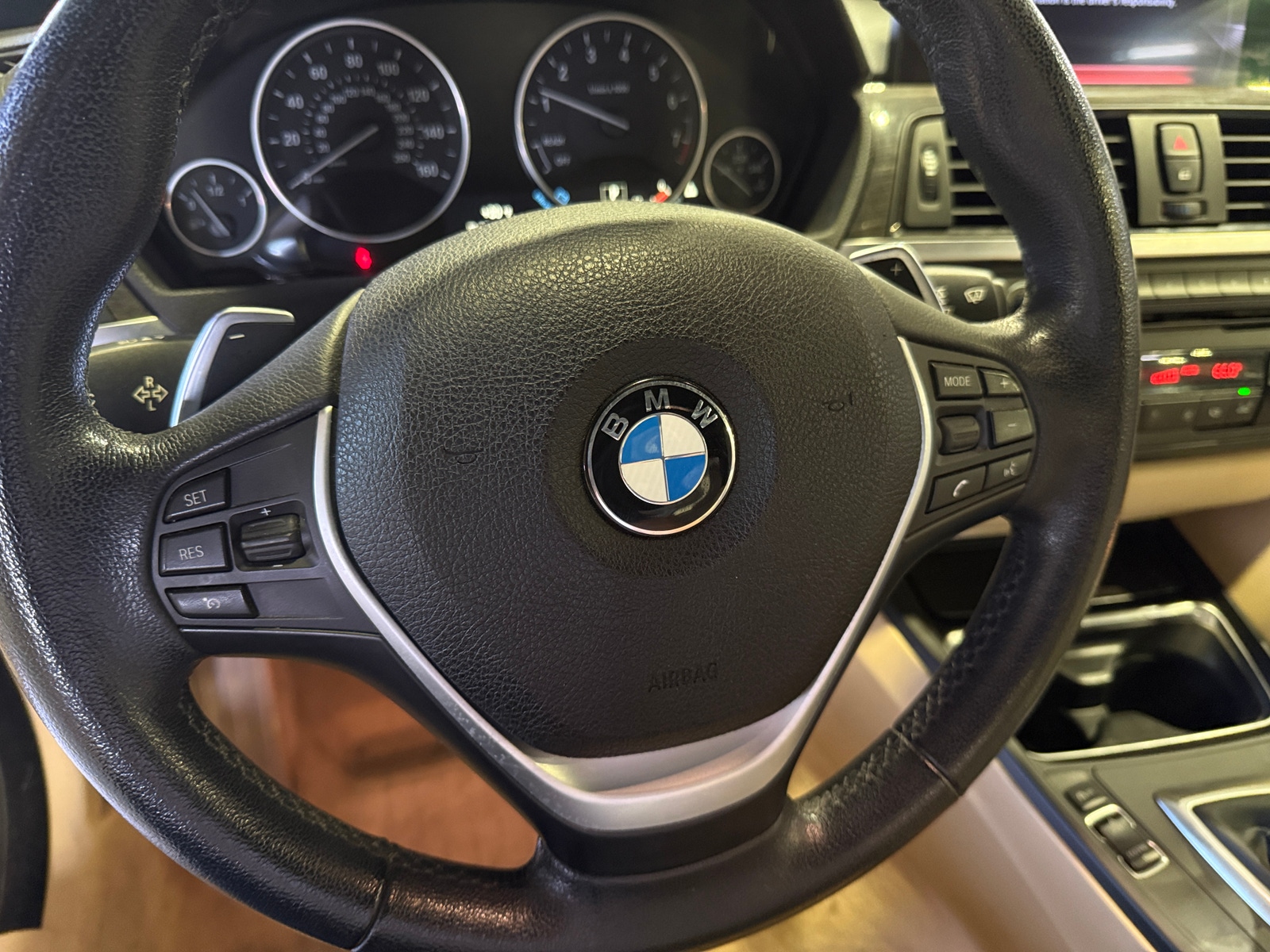 Thumbnail: 2015 BMW 4 Series - 4