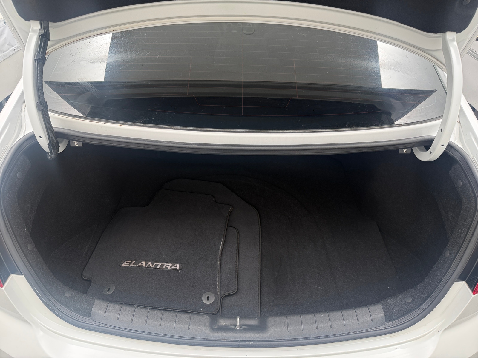 Thumbnail: 2019 Hyundai Elantra - 7