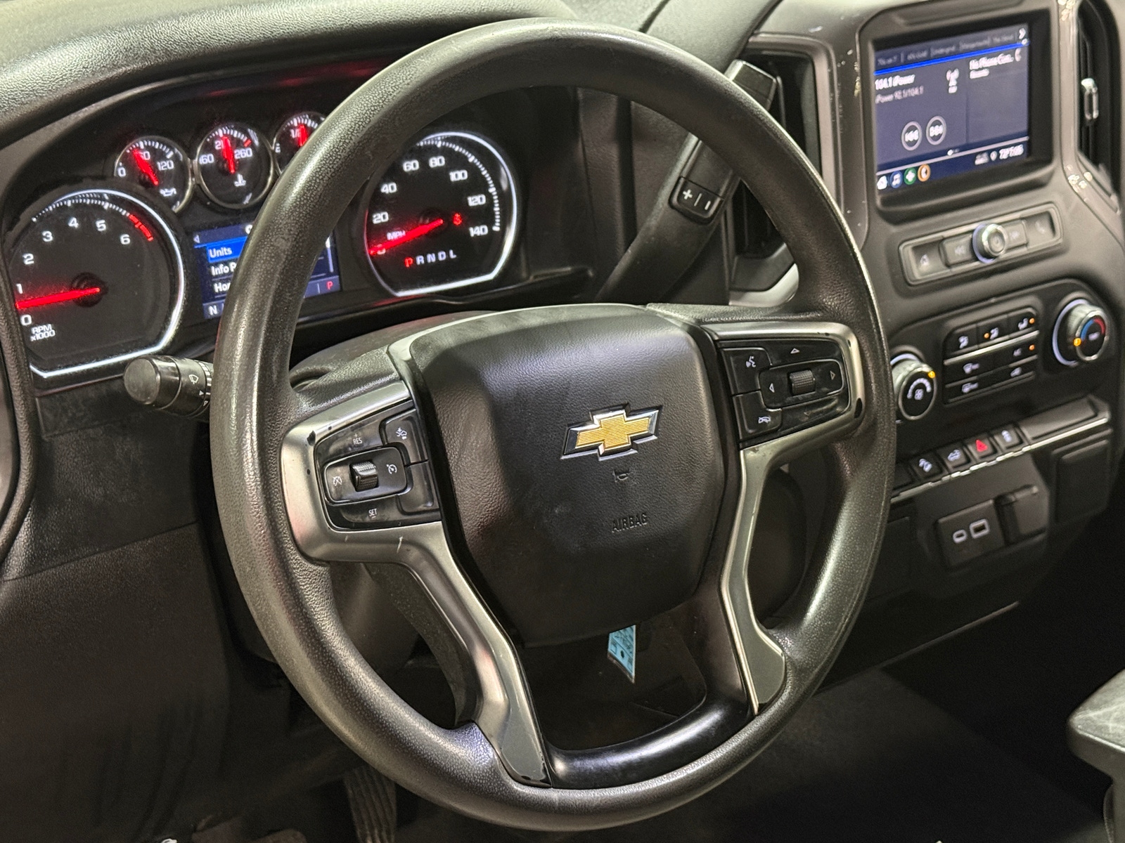 Thumbnail: 2021 Chevrolet Silverado 1500 - 5