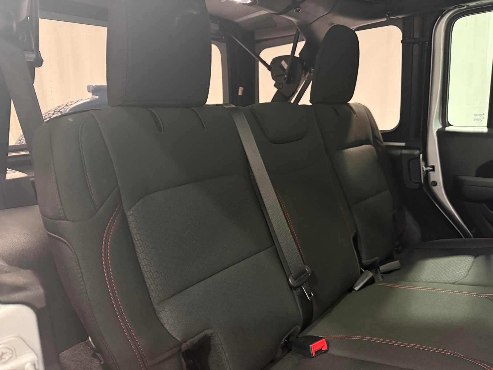 Thumbnail: 2022 Jeep Wrangler - 6