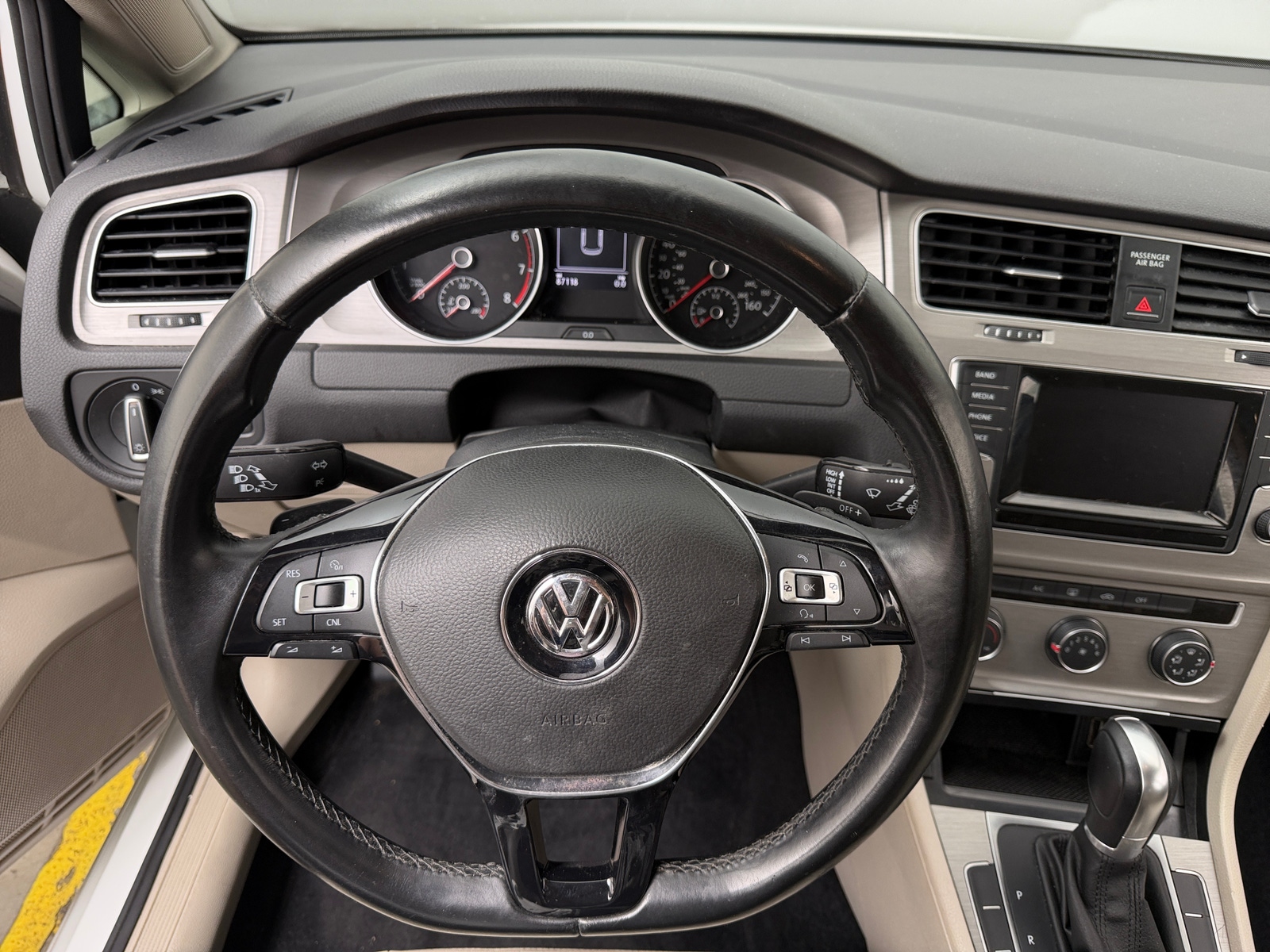 Thumbnail: 2015 Volkswagen Golf - 4
