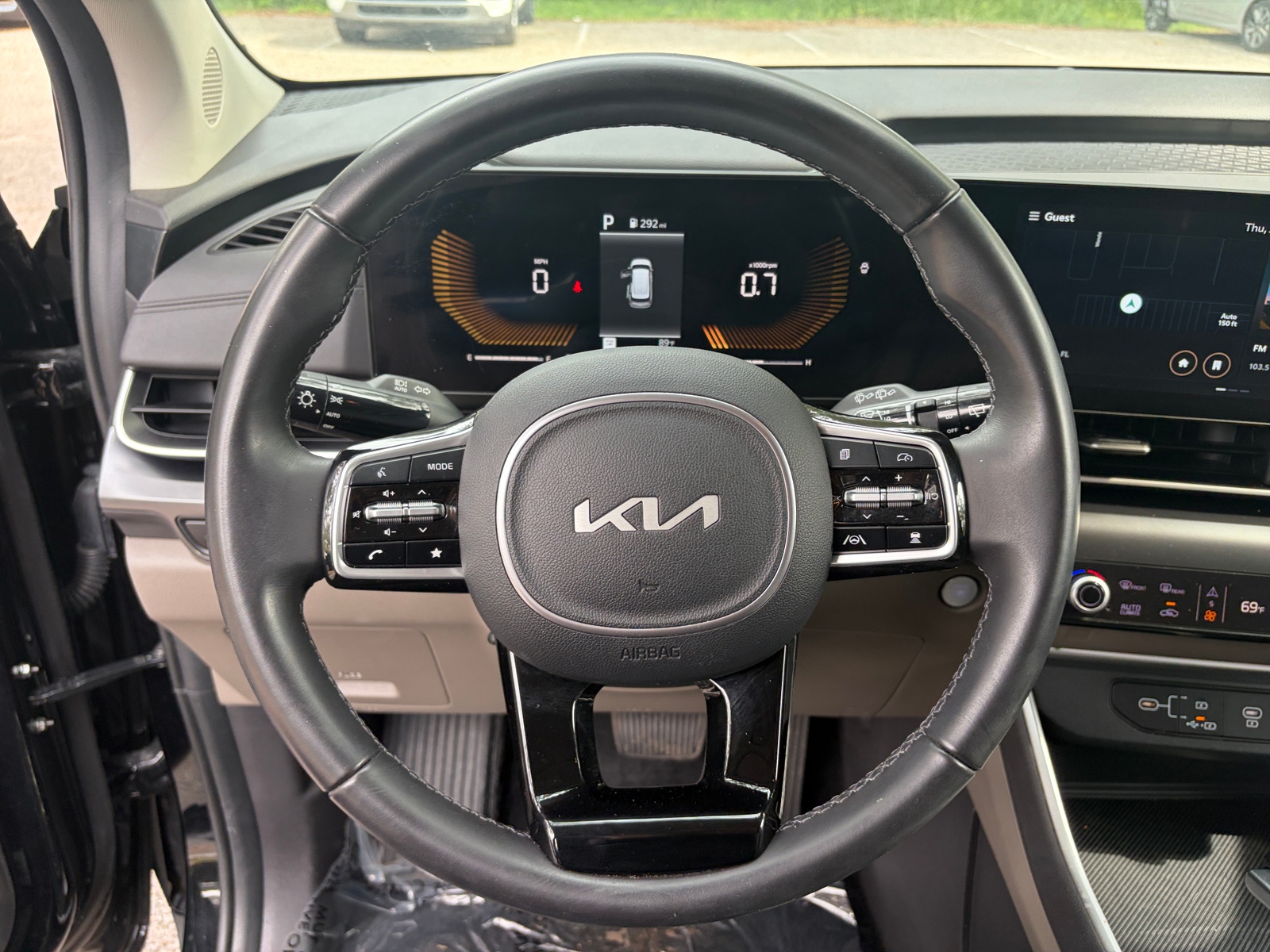 Thumbnail: 2026 Kia Carnival - 5
